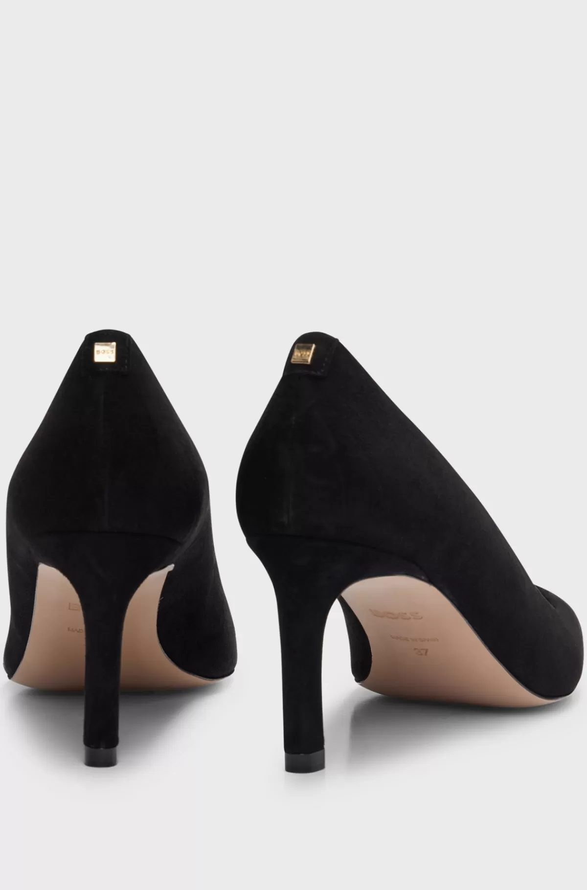 HUGO BOSS Pumps I Ruskind Med Spids Tå Og Brandet Nitte Sort Cheap