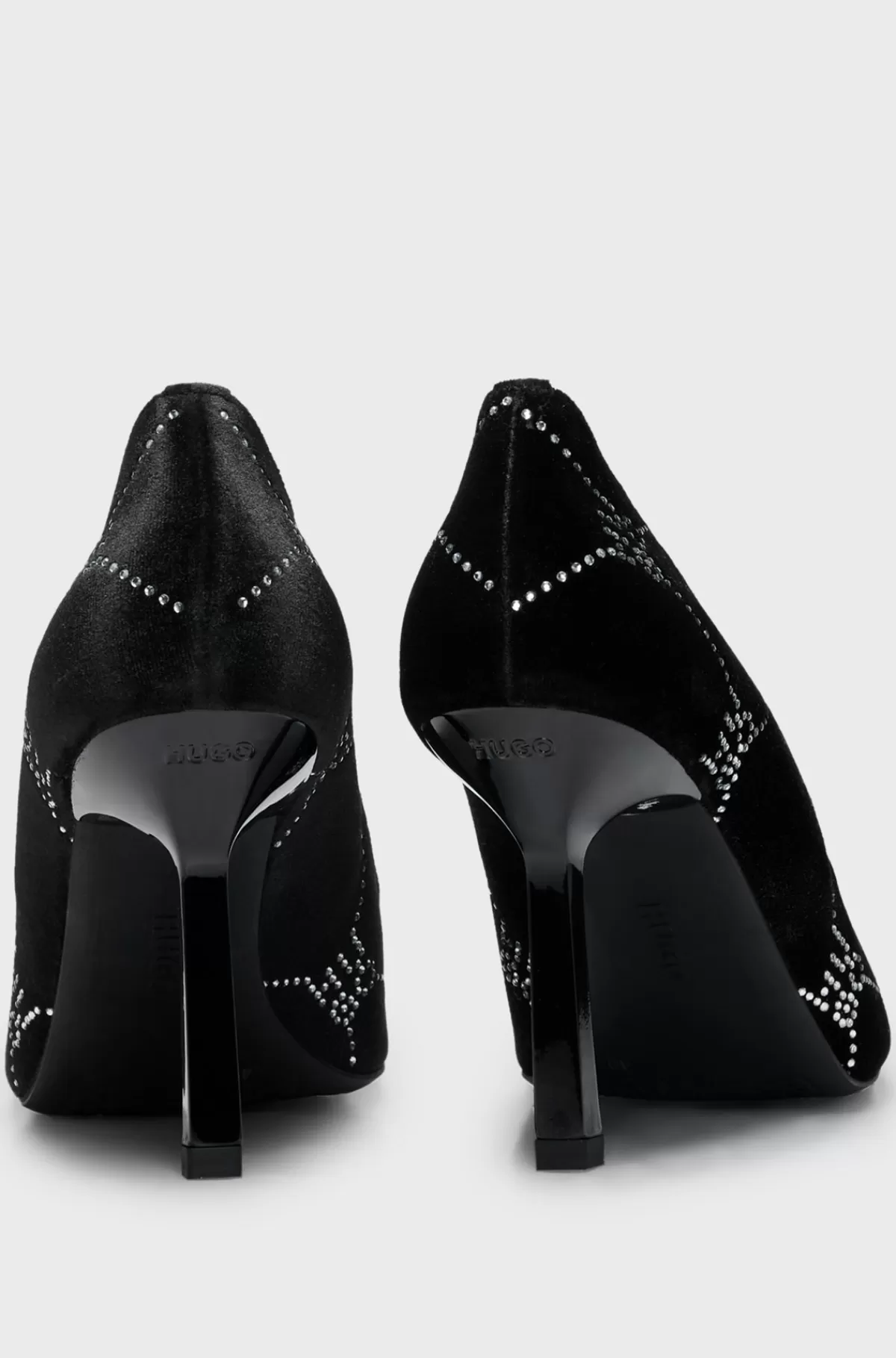 HUGO BOSS Pumps Med Velourlook Og Signatur-kædemotiv I Similisten Sort Discount