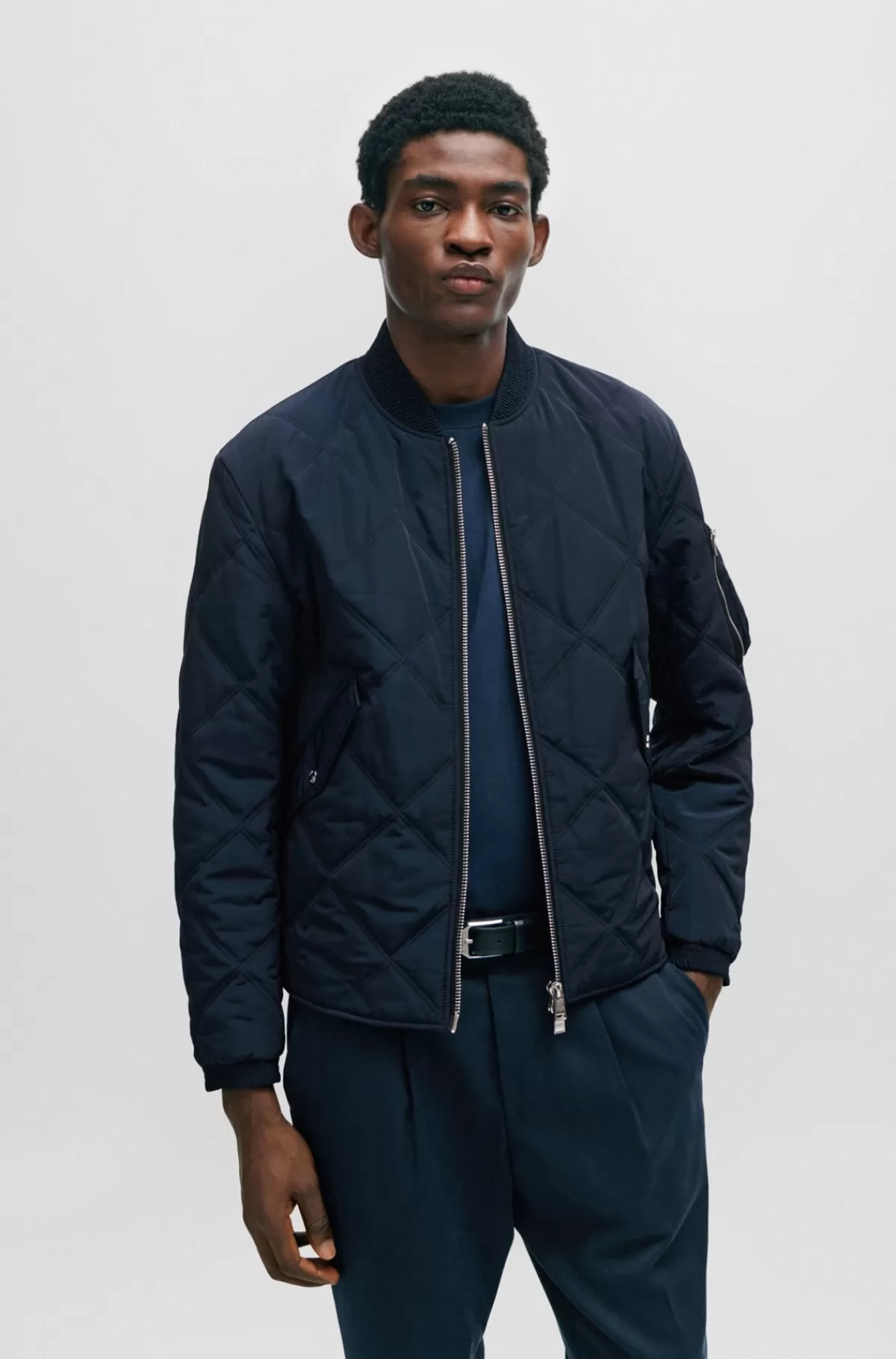 HUGO BOSS Quiltet Jakke I Regular Fit Med Brandet ærmelomme Mørkeblå Best Sale