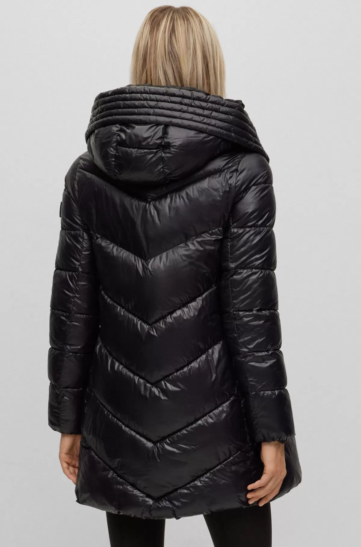 HUGO BOSS Regular Fit Dunjakke I Vandskyende Skinnende Stof Sort Best