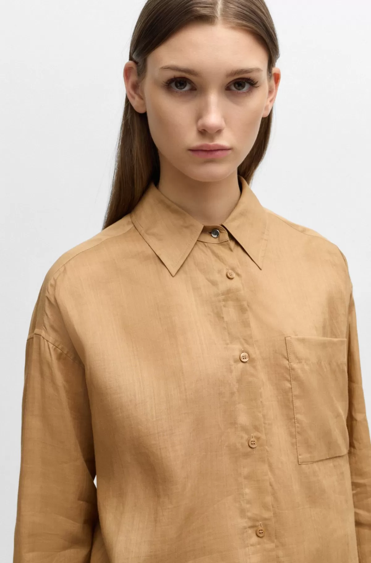 HUGO BOSS Relaxed Fit Skjorte I Ramiekanvas Med En Krave Med Spidse Flipper Lysebrun Best