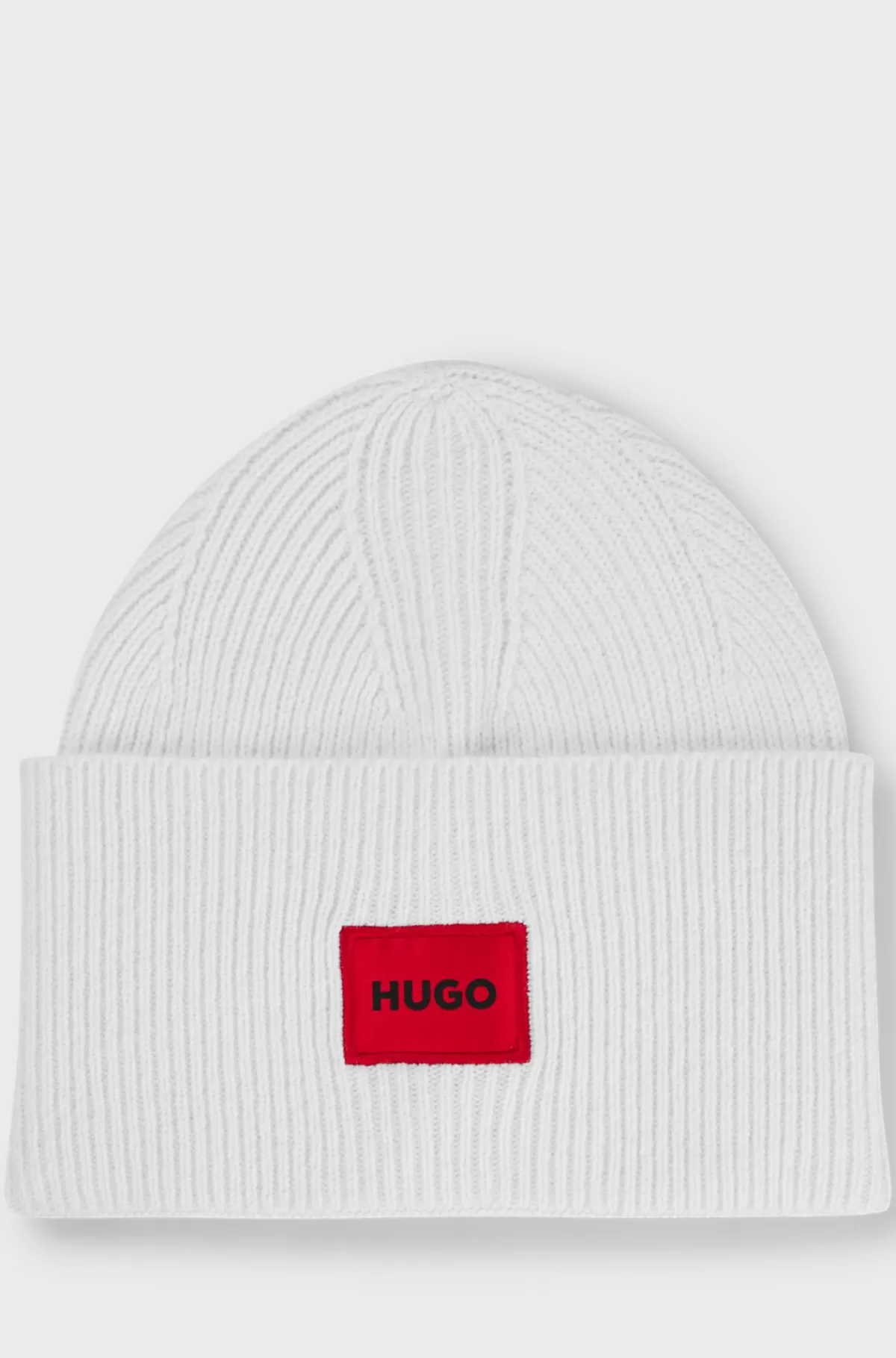 HUGO BOSS Ribstrikket Strikhue Med Rød Logomærkat Hvid Flash Sale