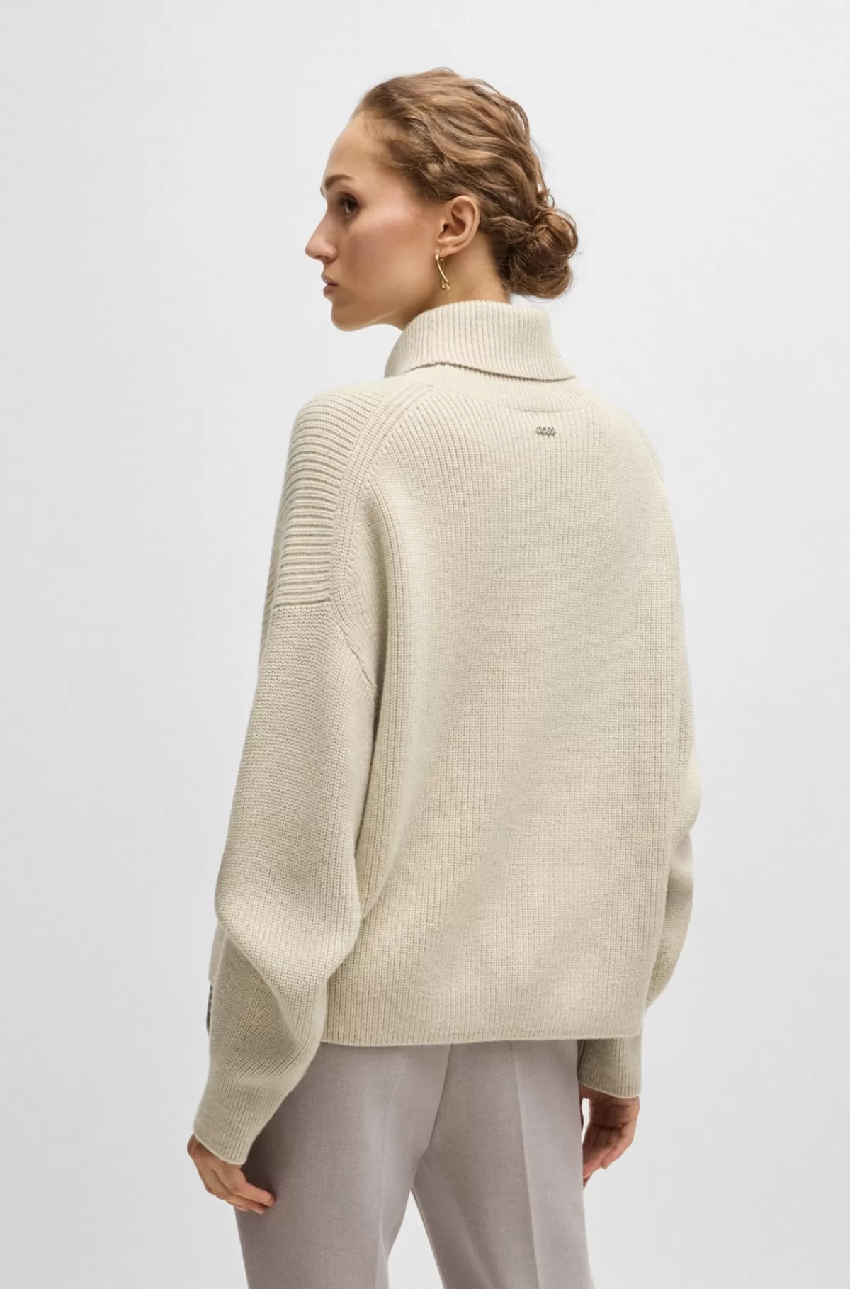 HUGO BOSS Rullekravesweater I Ny Uld Med Rib Lys beige Fashion