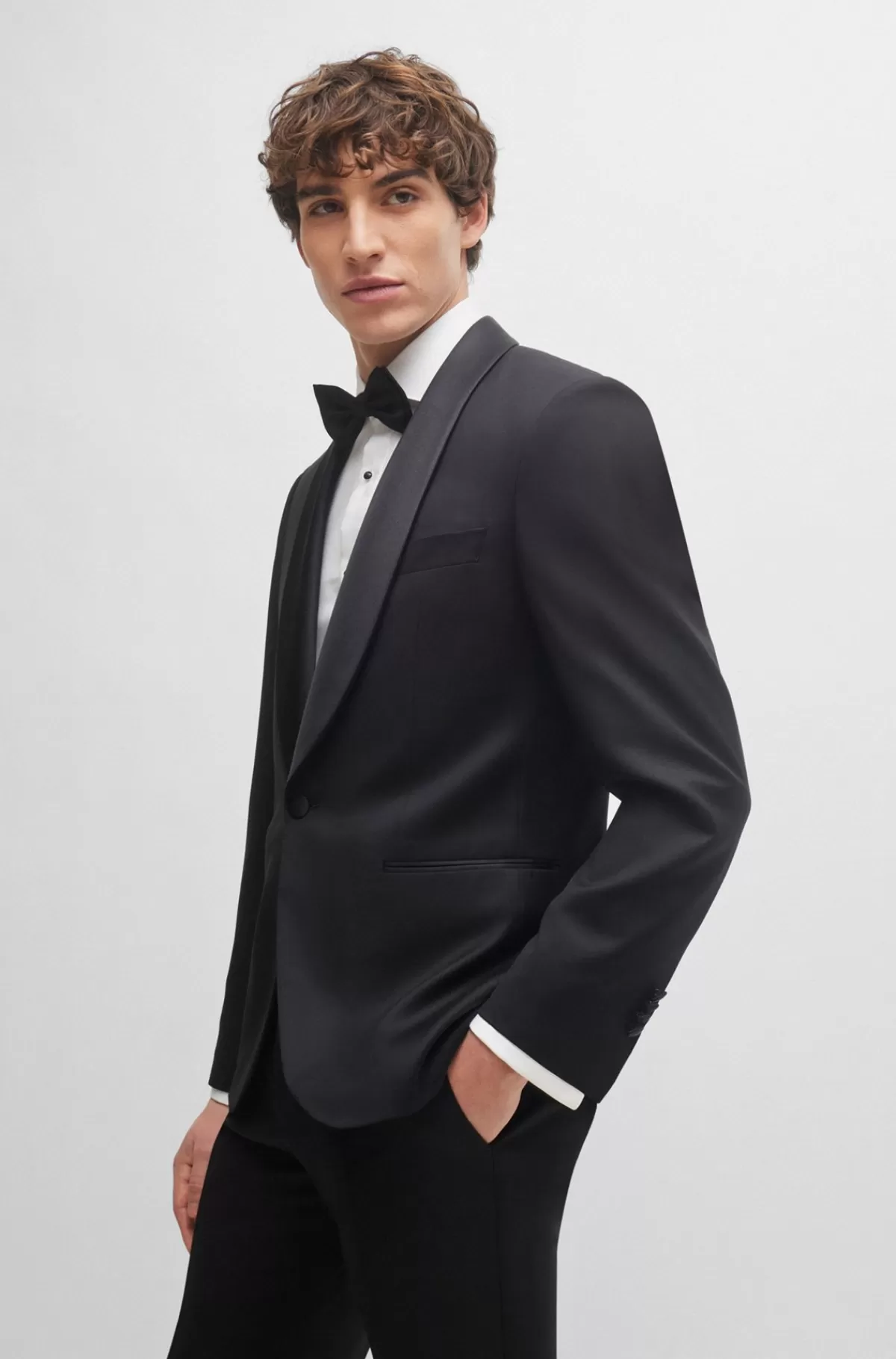 HUGO BOSS Runde Manchetknapper Med Emaljeindsats Og Indgraveret Logo Sort Store