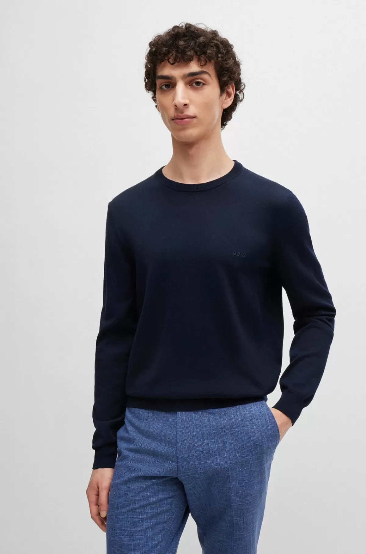 HUGO BOSS Rundhalset Sweater I Ny Uld Med Broderet Logo Mørkeblå Online