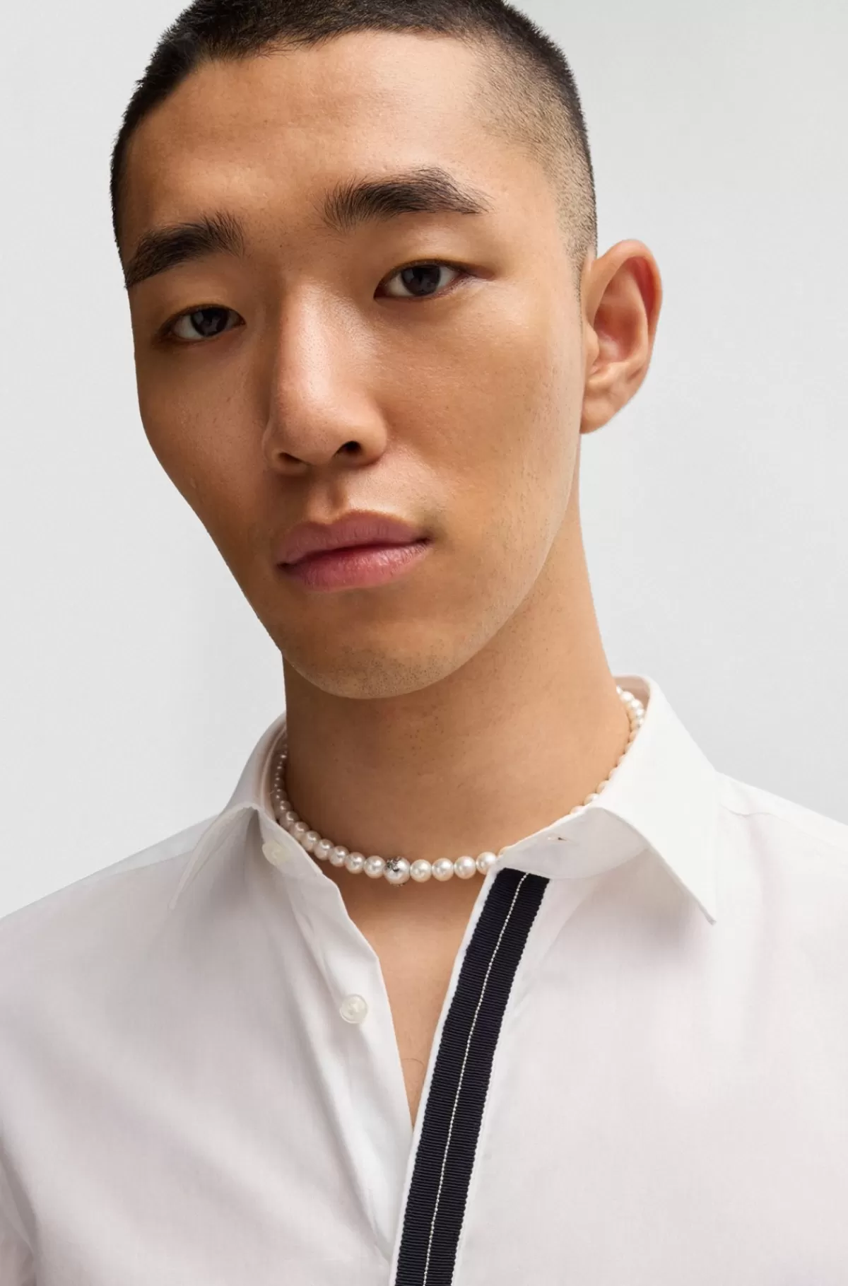 HUGO BOSS Skjorte I Bomuldspoplin Med Slim Fit Og Detalje På Stolpen Hvid Clearance