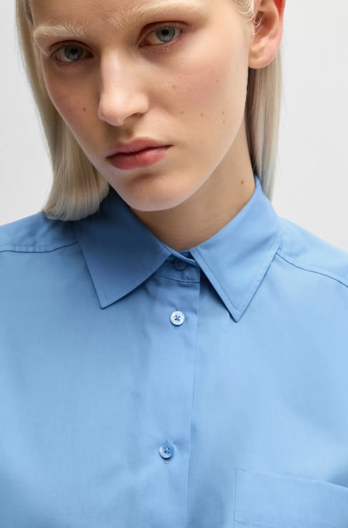 HUGO BOSS Skjorte Med Oversize Fit I Bomuldskanvas Med Broderet Logo Lyseblå Clearance
