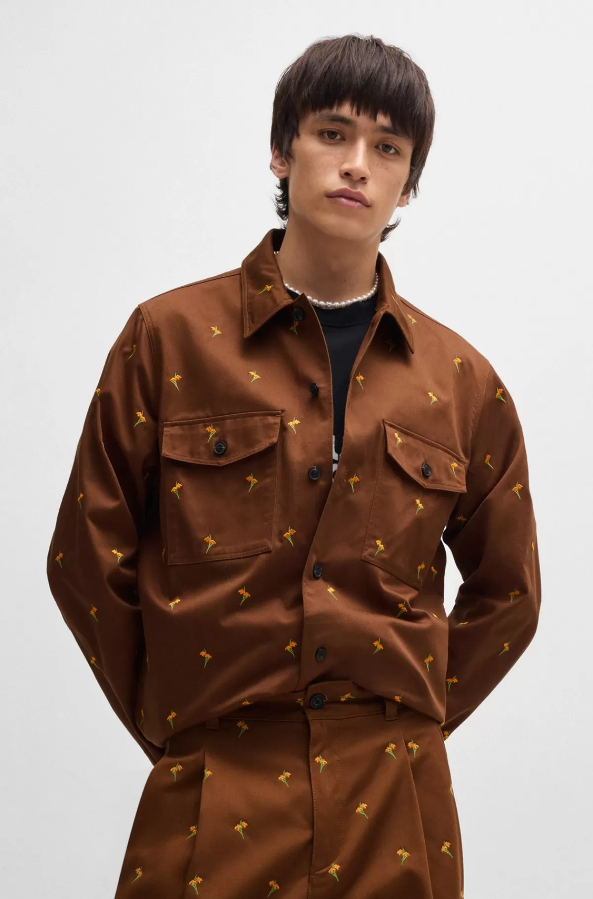 HUGO BOSS Skjorte Med Oversize Fit I Twill Med Broderede Blomster Brun Cheap