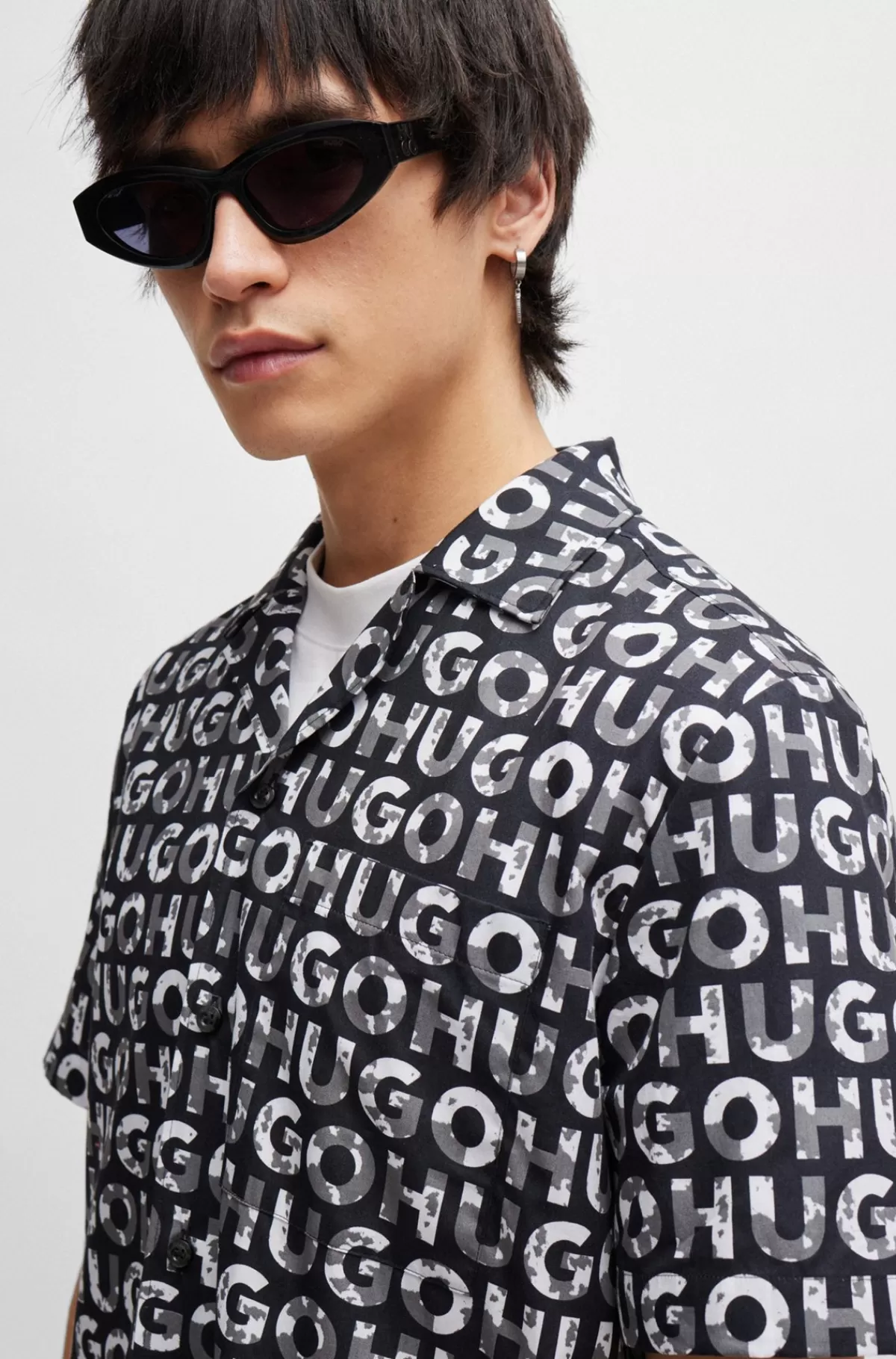 HUGO BOSS Skjorte Med Relaxed Fit Og Sæsonens Logoprint Mønstret Outlet