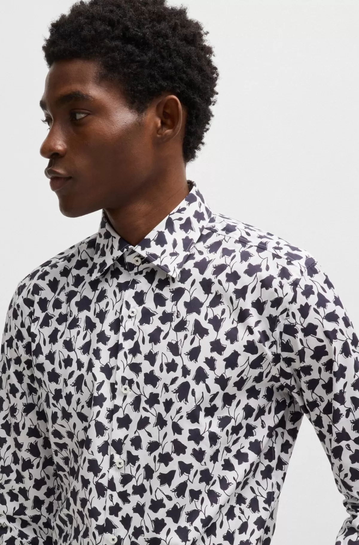 HUGO BOSS Skjorte Med Slim Fit I Bomuldspoplin Med Stræk Og Blomsterprint Mørkeblå Best Sale