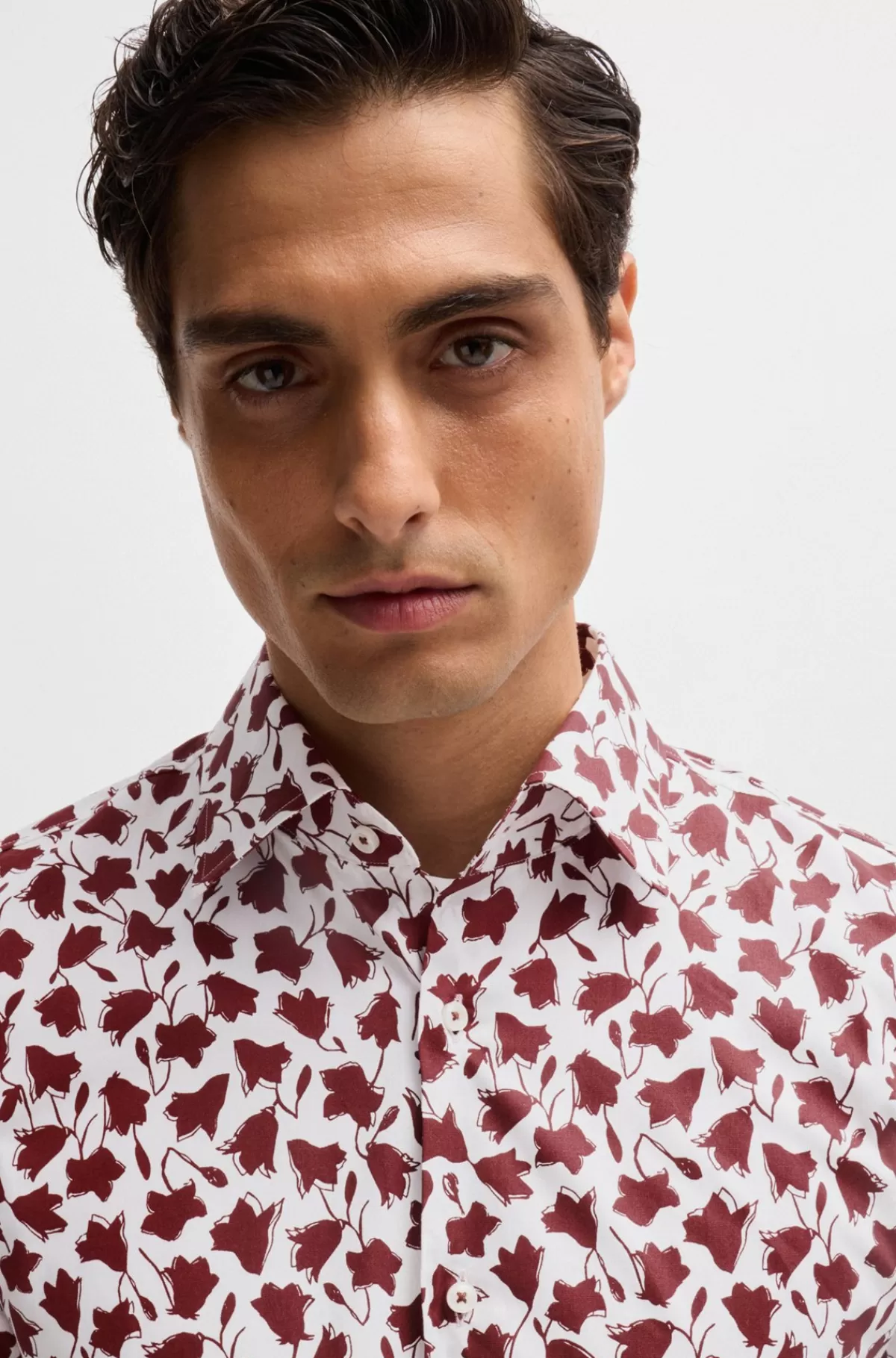 HUGO BOSS Skjorte Med Slim Fit I Bomuldspoplin Med Stræk Og Blomsterprint Mørkerød Cheap