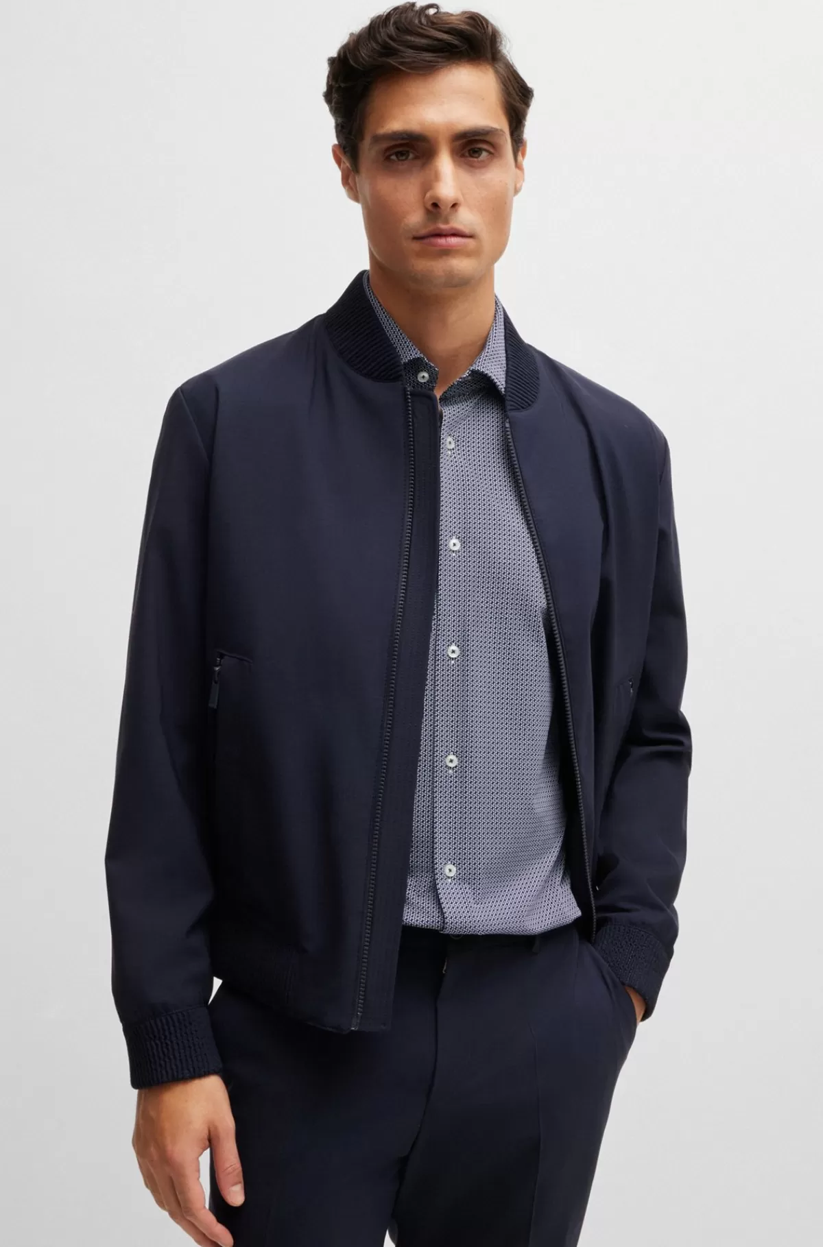 HUGO BOSS Skjorte Med Slim Fit I Materiale Med Performance-stræk Og Geometrisk Print Mørkeblå Sale
