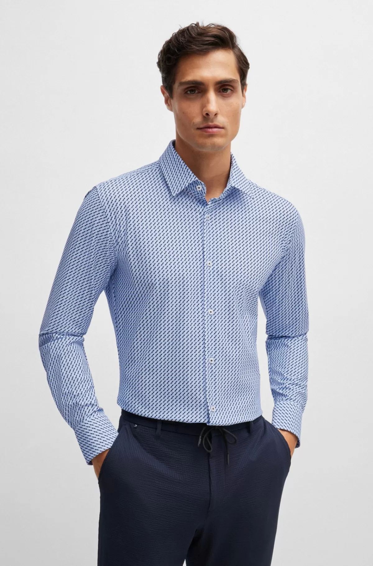 HUGO BOSS Skjorte Med Slim Fit I Performance-materiale Med Stræk Og Print Lyseblå Store
