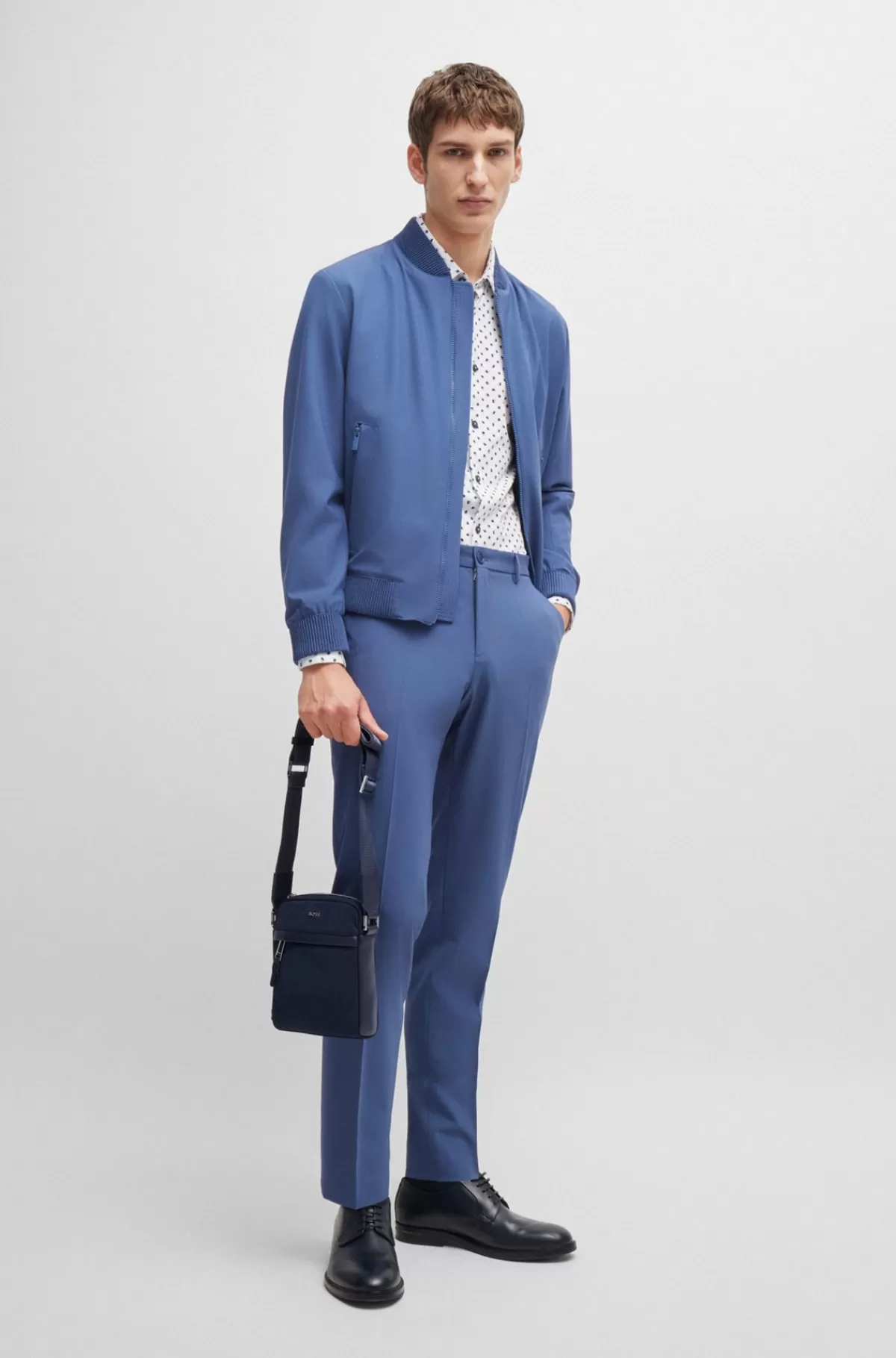 HUGO BOSS Skuldertaske I Strukturmateriale Med Logobogstaver Mørkeblå Sale