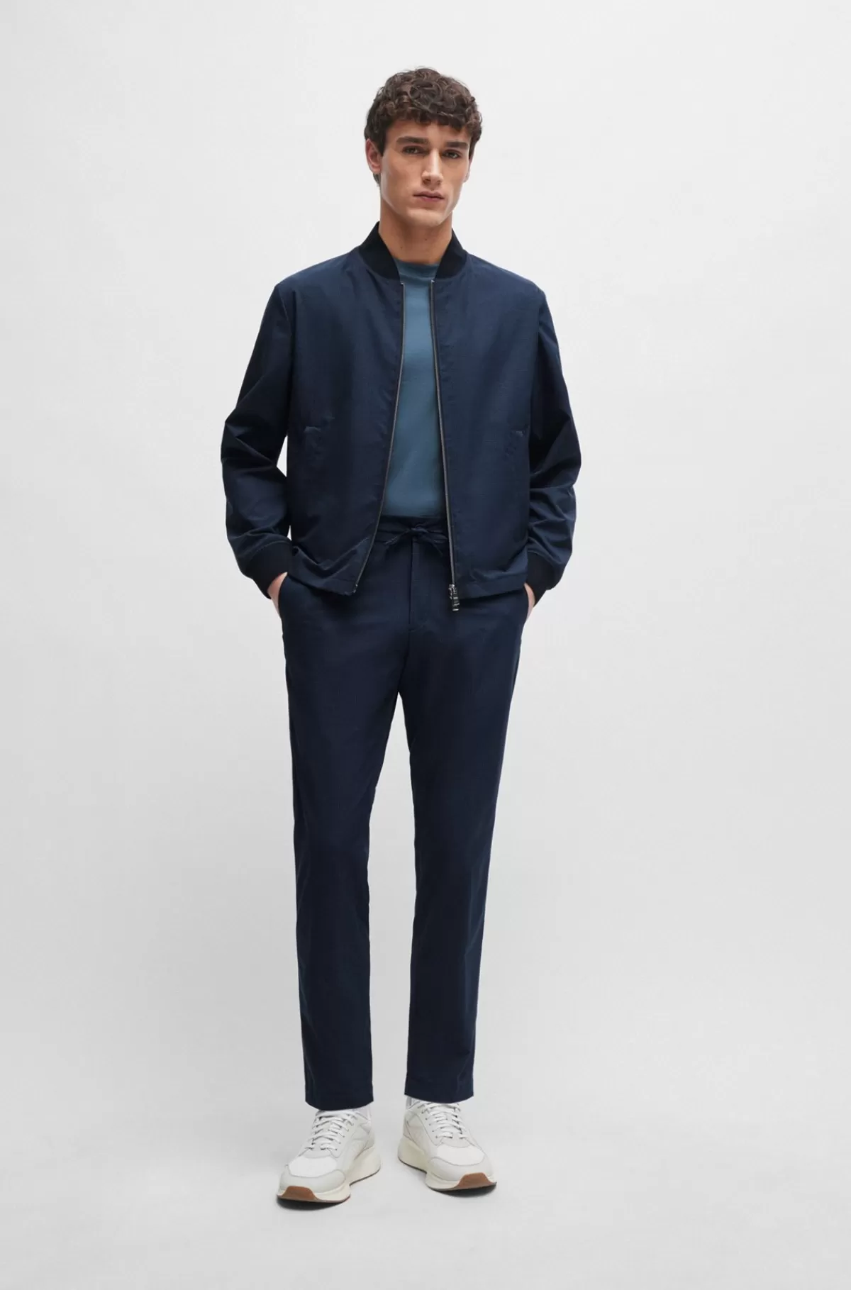 HUGO BOSS Slim Fit Bukser I Krølresistent Mesh Mørkeblå Shop