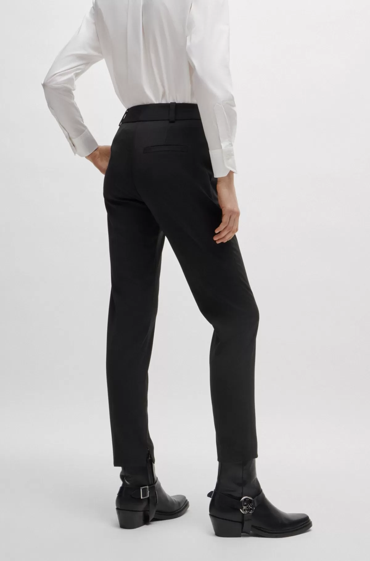 HUGO BOSS Slim Fit Bukser Med En Afkortet Længde Sort New