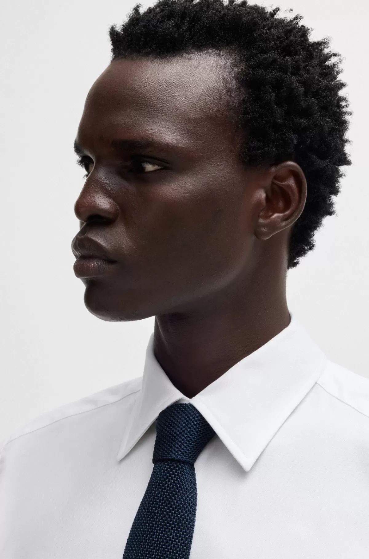 HUGO BOSS Slim Fit Skjorte I Italiensk Bomuld Med Struktur Og Stræk Hvid Fashion