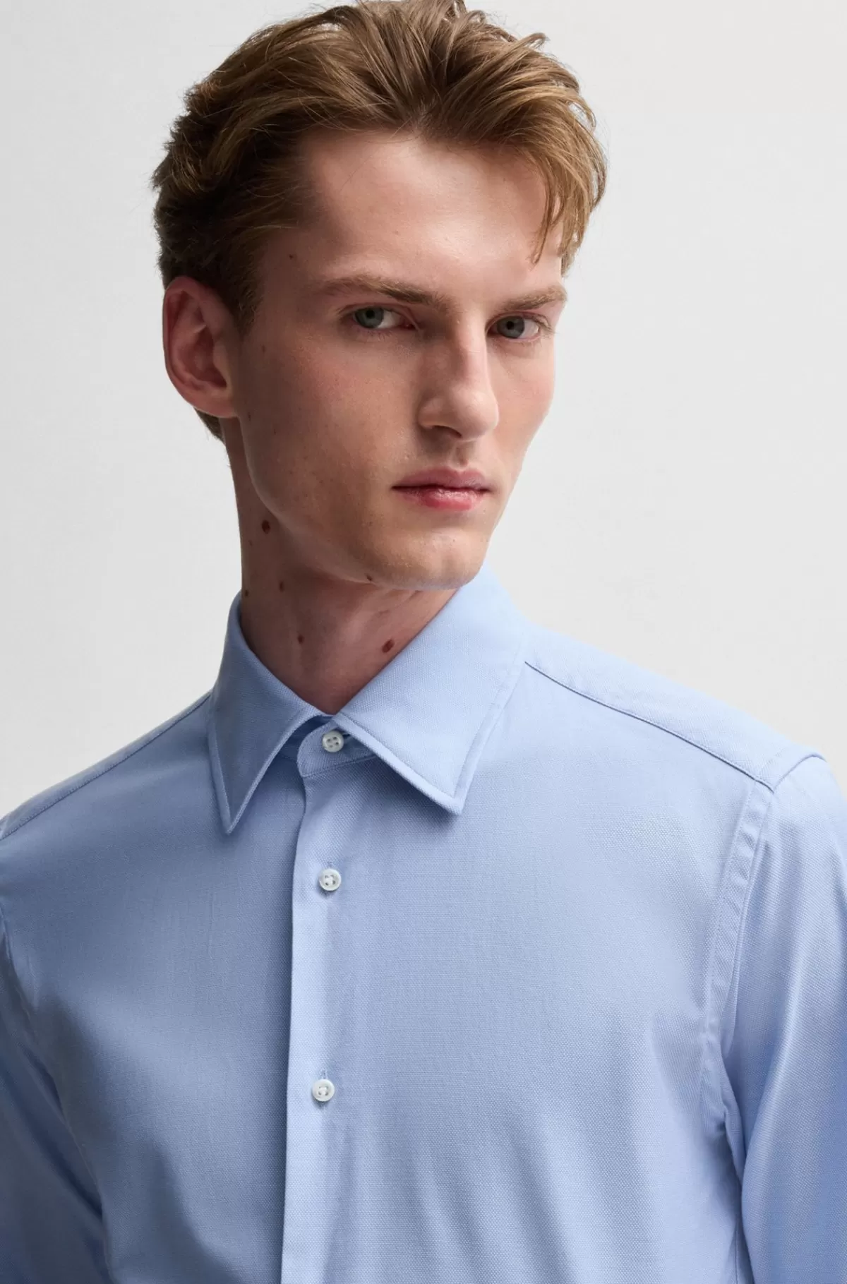 HUGO BOSS Slim Fit Skjorte I Italiensk Bomuld Med Struktur Og Stræk Lyseblå Hot