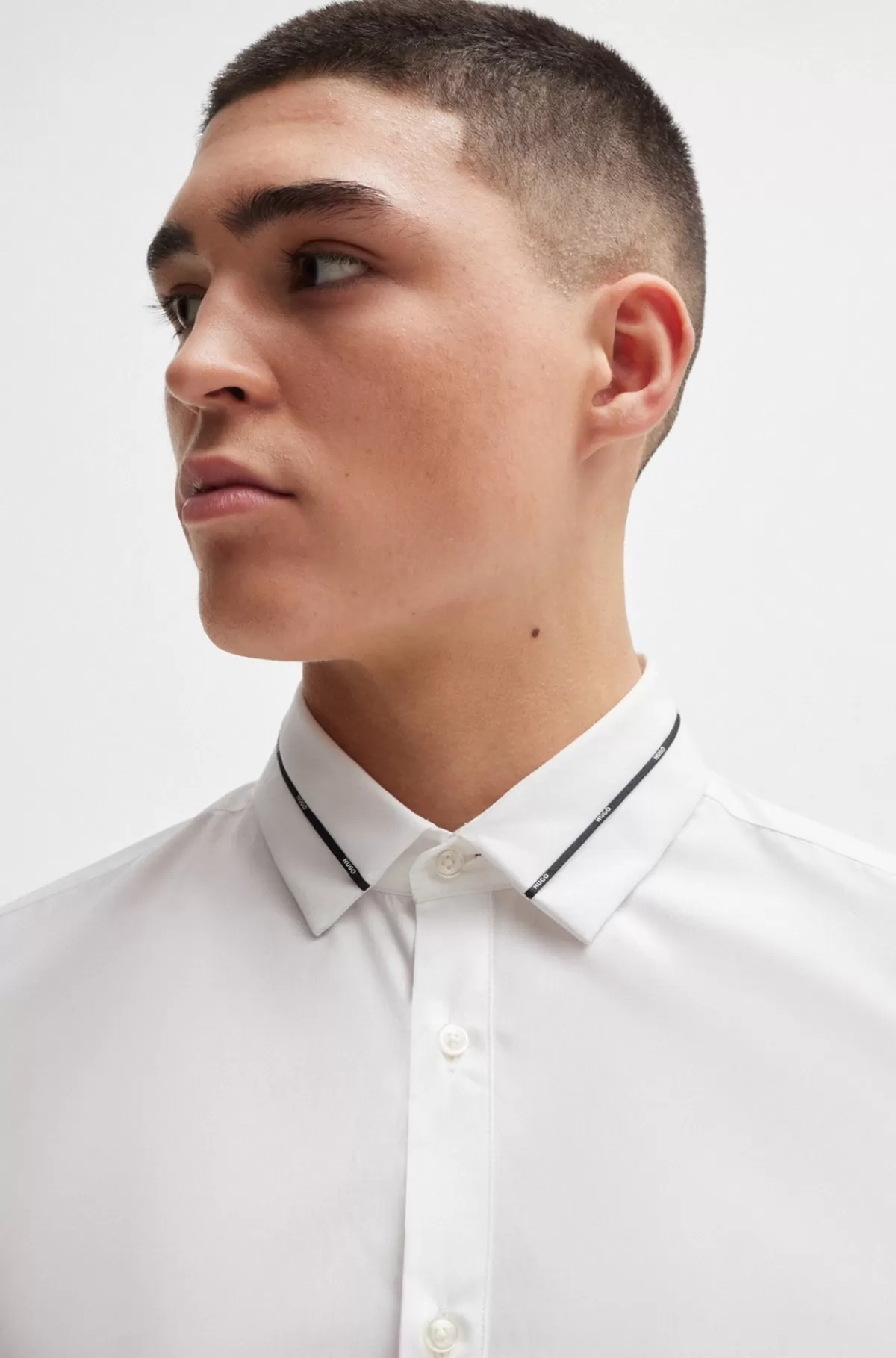 HUGO BOSS Slim Fit Skjorte Med Båndkrave Og Manchetter Hvid Clearance