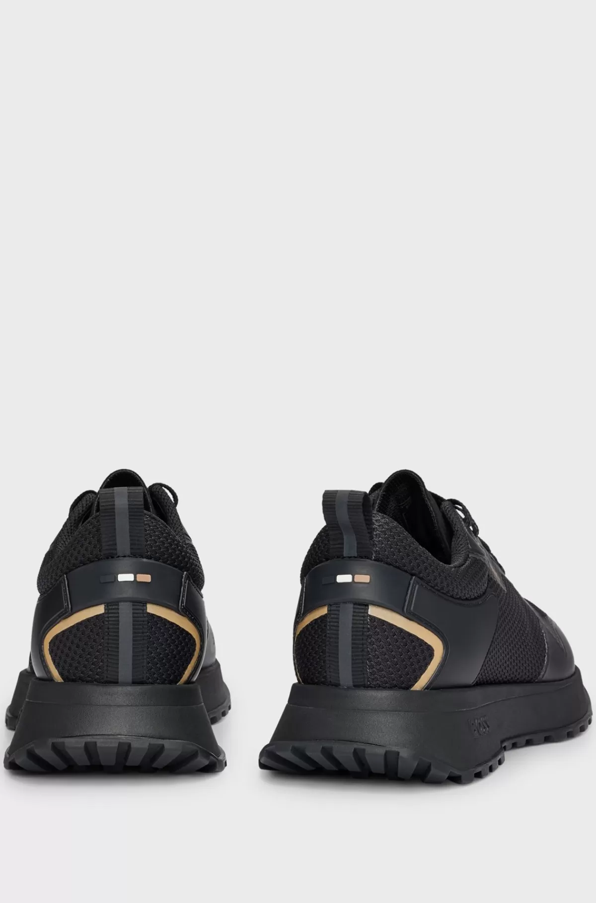 HUGO BOSS Sneakers I Blandede Materialer Med Mesh Og Branding Sort Outlet
