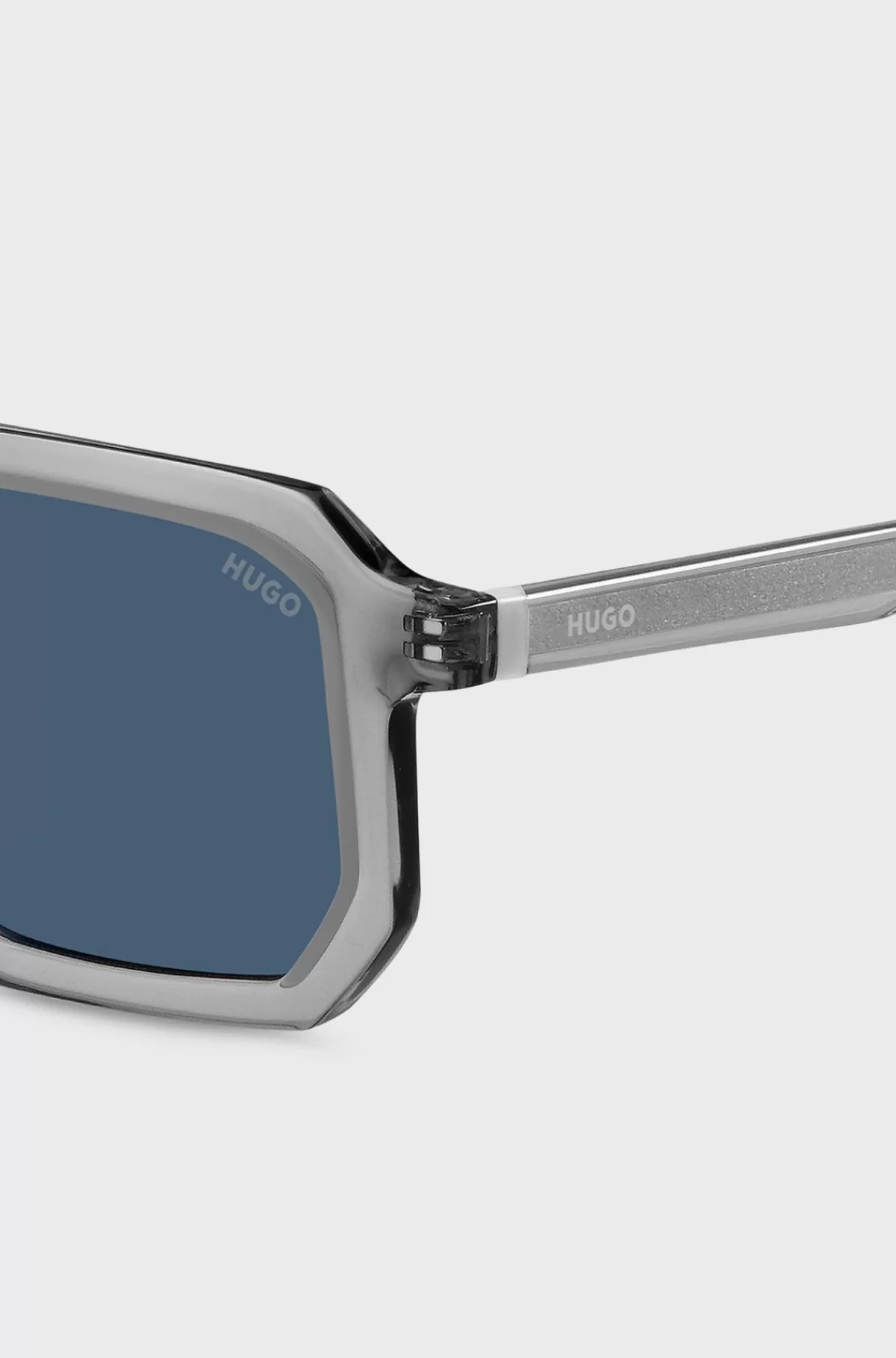 HUGO BOSS Solbriller Med En Gennemsigtig Farve Og Blå Brilleglas Grå Fashion