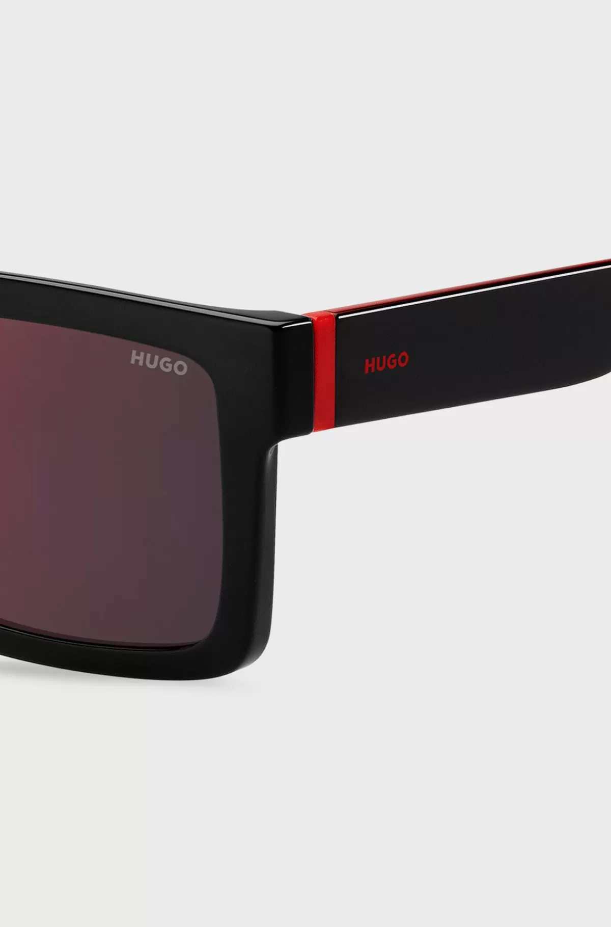 HUGO BOSS e Solbriller Med Røde Signaturdetaljer Sort Clearance