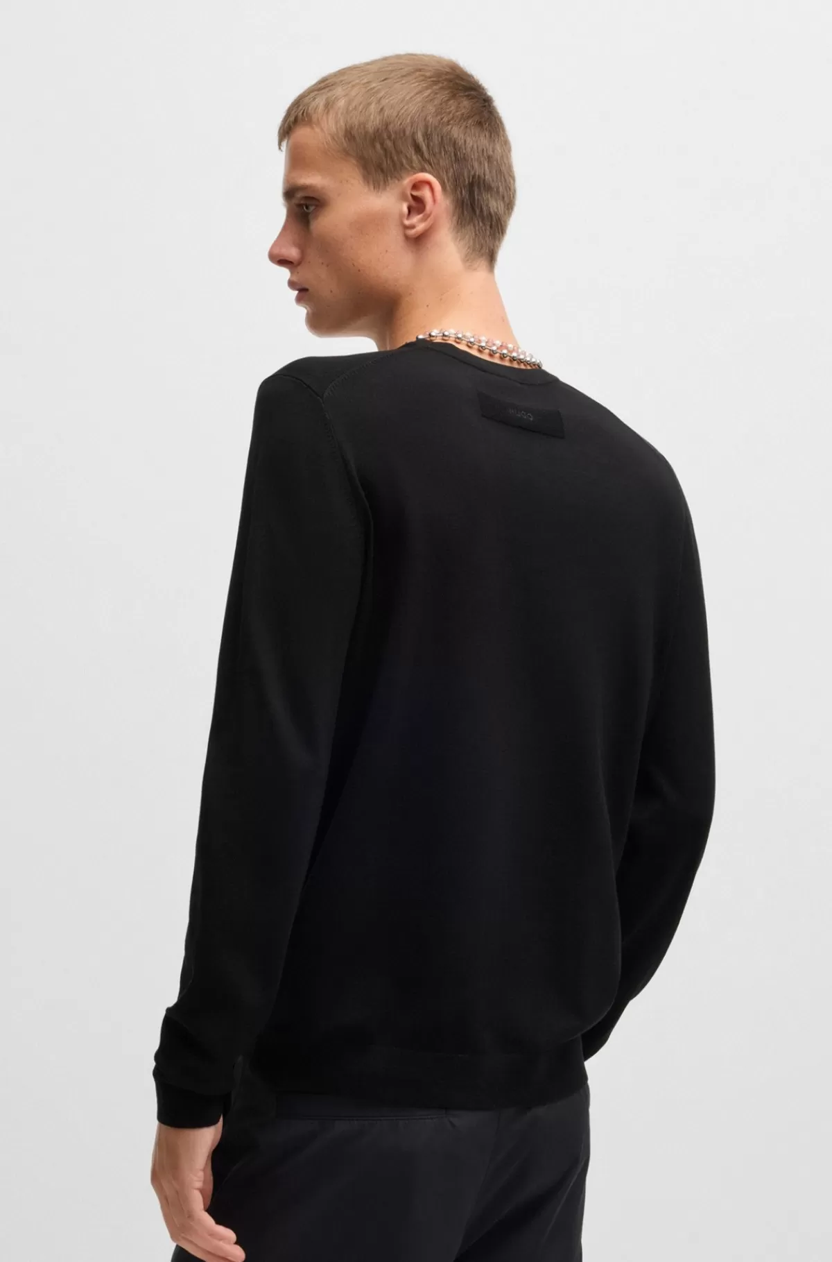 HUGO BOSS Sweater I Blødt Garn Med Slim Fit Og Crew Neck Sort Cheap