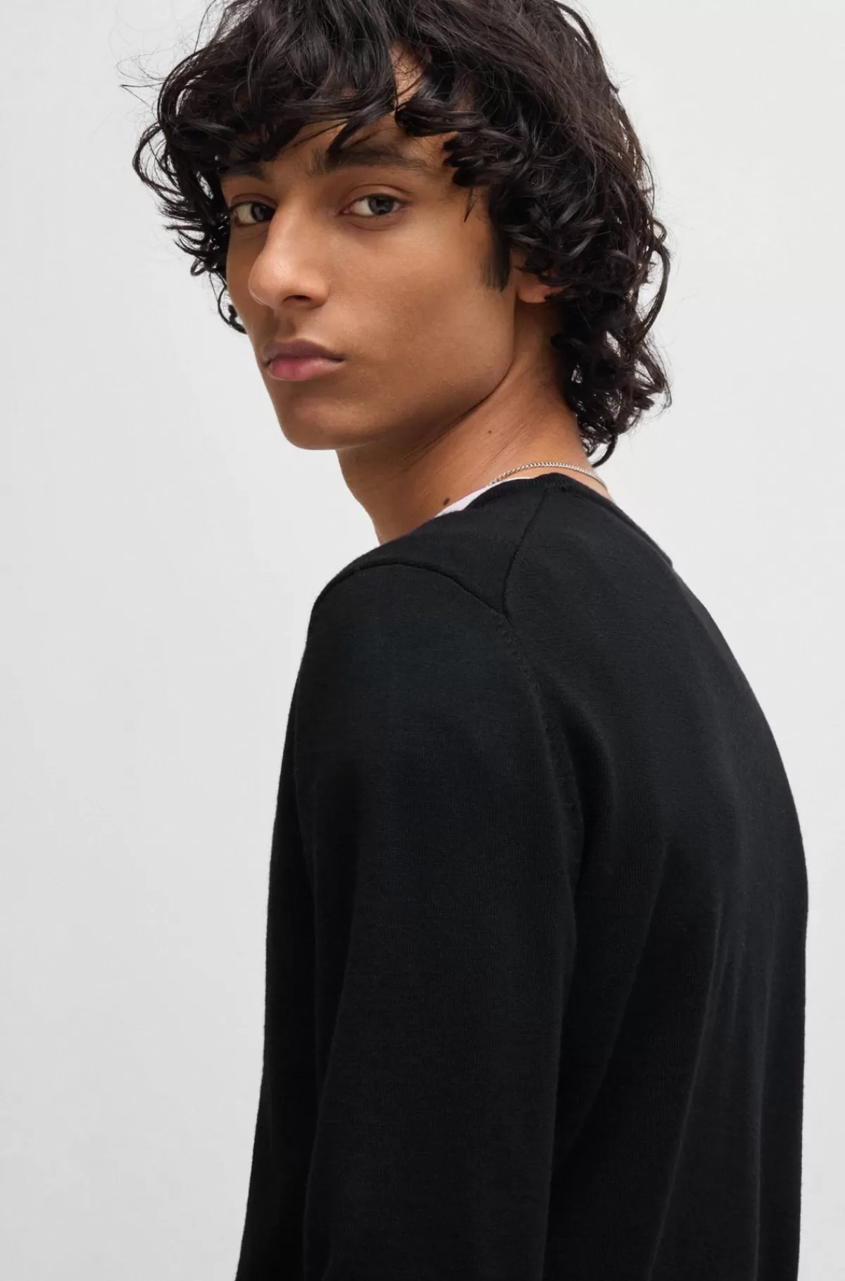 HUGO BOSS Sweater I Ny Uld Med Broderet Logo Sort Best
