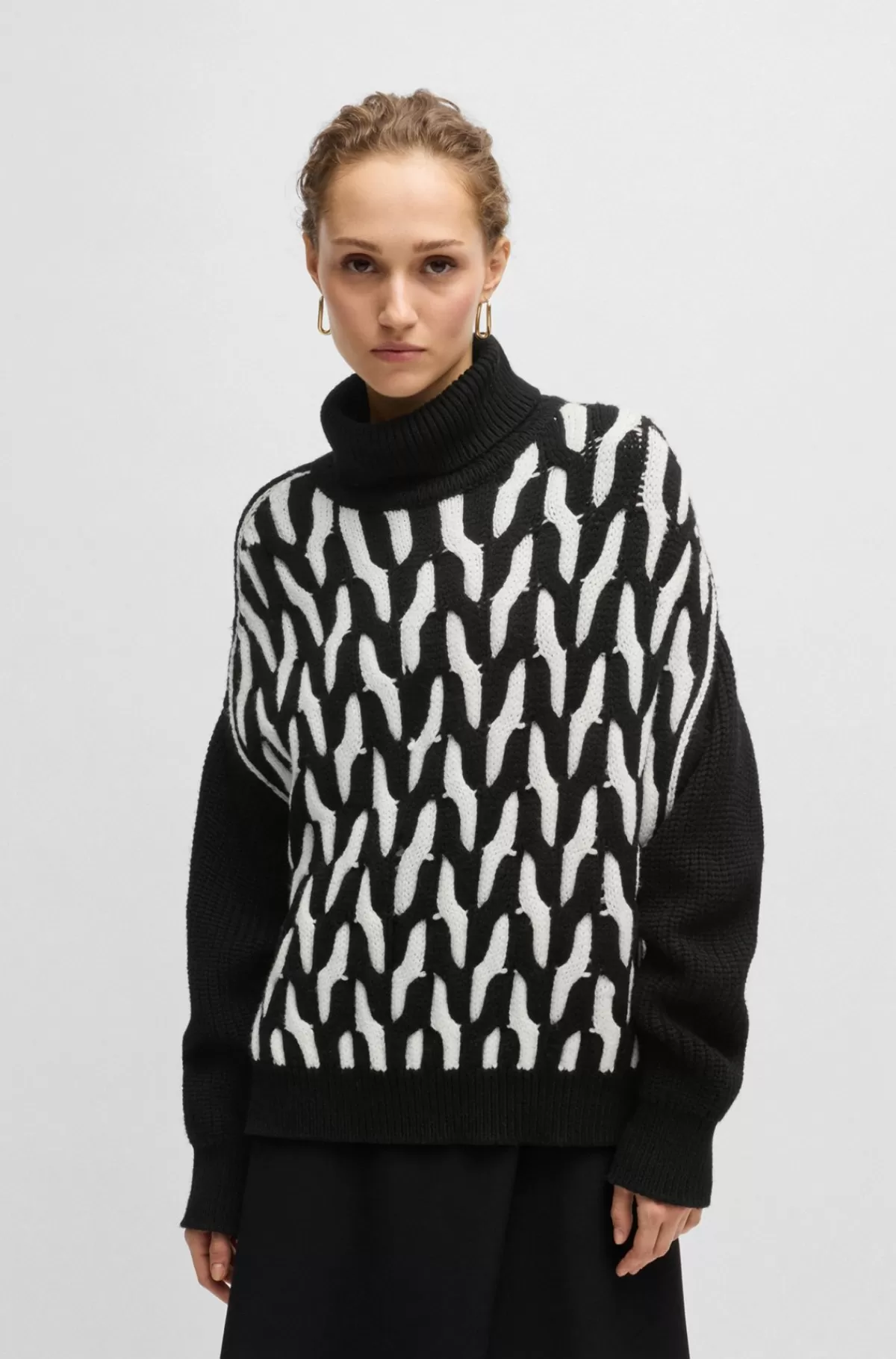 HUGO BOSS Sweater I Ny Uld Med Kabelstruktur I To Nuancer Mønstret Fashion