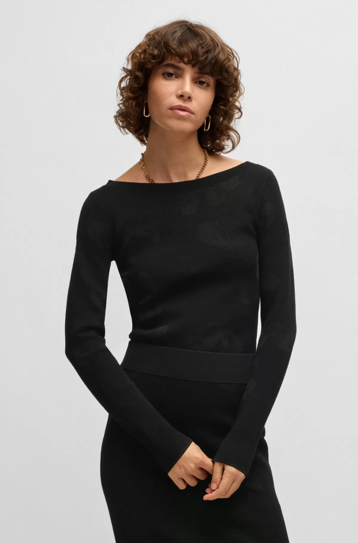 HUGO BOSS Sweater Med Bred Hals I Jacquard Med Stræk Sort Outlet