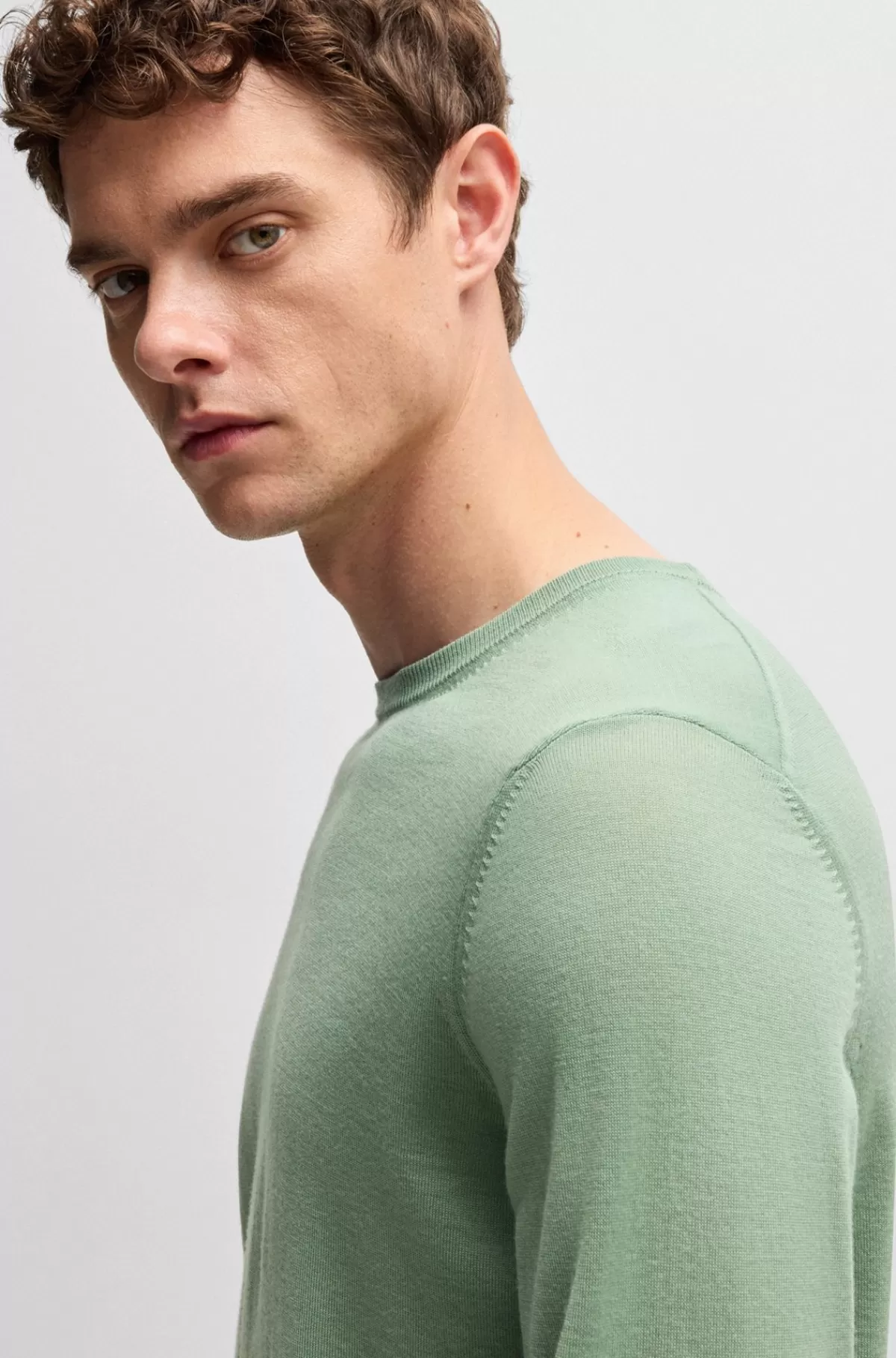 HUGO BOSS Sweater Med Slim Fit Og Crew Neck I Ny Uld Lysegrøn Flash Sale