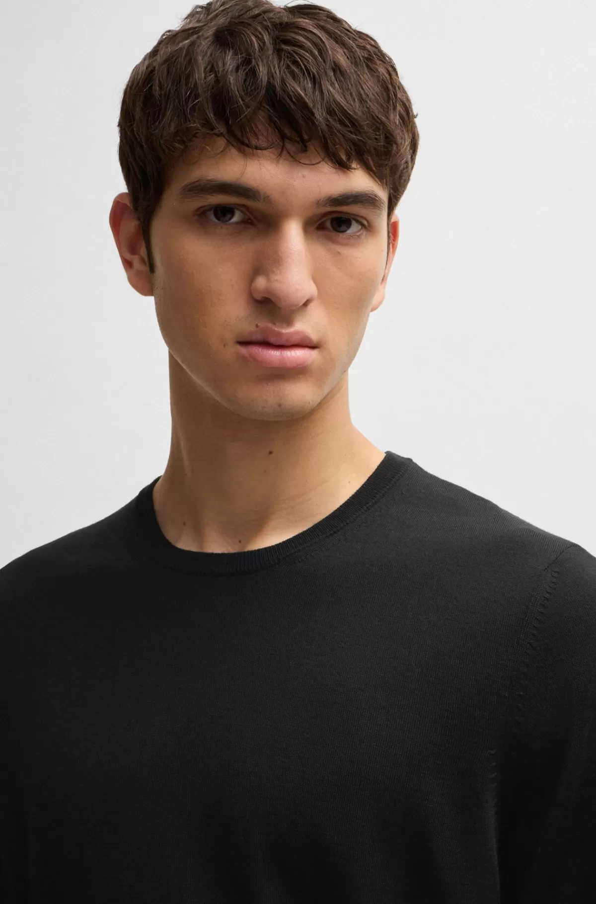 HUGO BOSS Sweater Med Slim Fit Og Crew Neck I Ny Uld Sort Sale