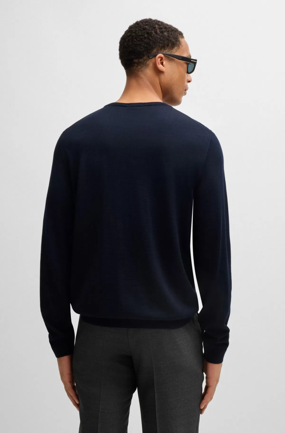 HUGO BOSS Sweater Med Slim Fit Og Crew Neck I Ny Uld Mørkeblå Fashion