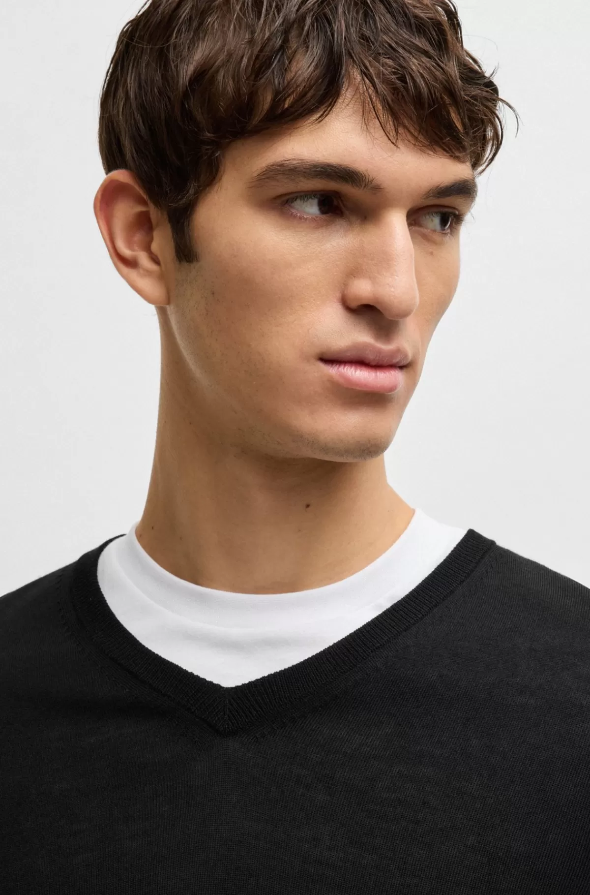 HUGO BOSS Sweater Med V-hals I Ny Uld Sort Sale