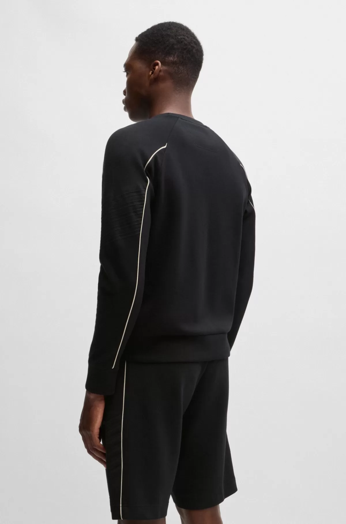 HUGO BOSS Sweatshirt I Bomuld Med Stræk, Regular Fit Og Grafisk Prægning Sort Discount
