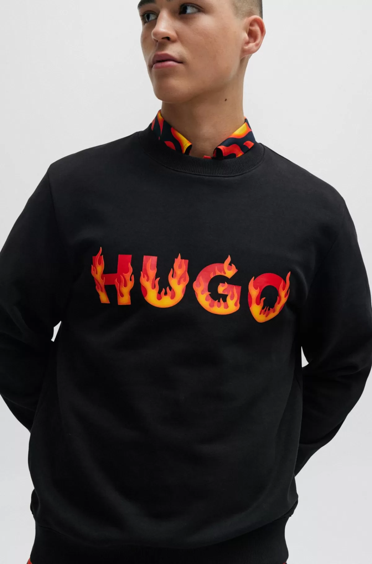 HUGO BOSS Sweatshirt I Bomuldsfrotté Med Tykt Flammelogo Sort Store