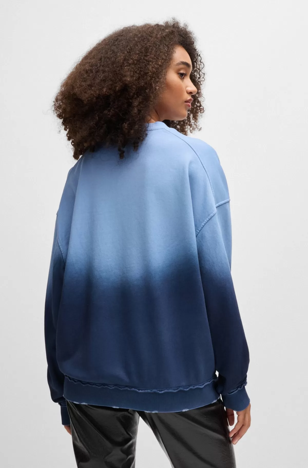 HUGO BOSS Sweatshirt Med Gradueret Mønster I Sweatkvalitet Af Bomuld Blå Clearance