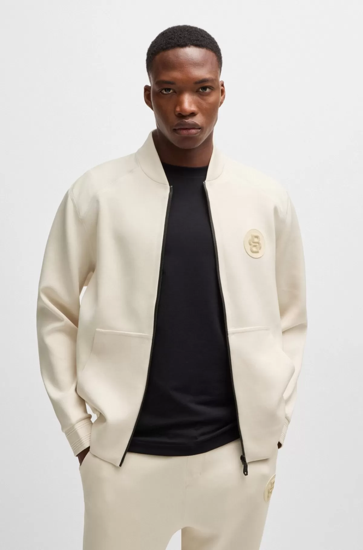 HUGO BOSS Sweatshirt Med Regular Fit Og Lynlås Samt Badge Med Dobbeltmonogram Naturlig Outlet