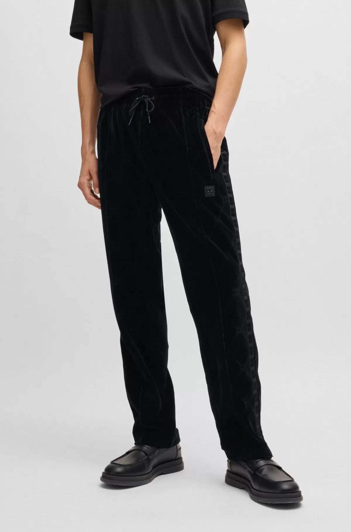 HUGO BOSS Tracksuit-bukser Med Relaxed Fit I Fløjl Med Signaturkædemønster Sort Best Sale