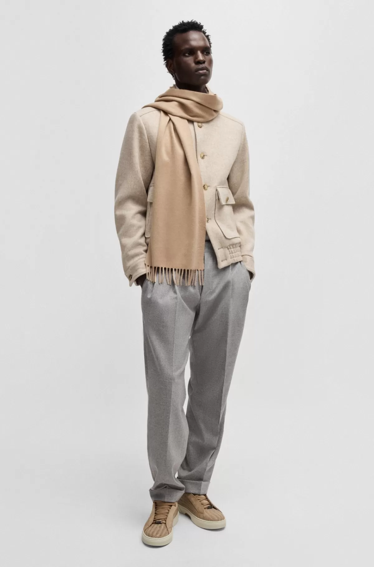 HUGO BOSS Tørklæde I Ren Italiensk Kashmir Med Frynser Og Broderet Logo Beige Fashion