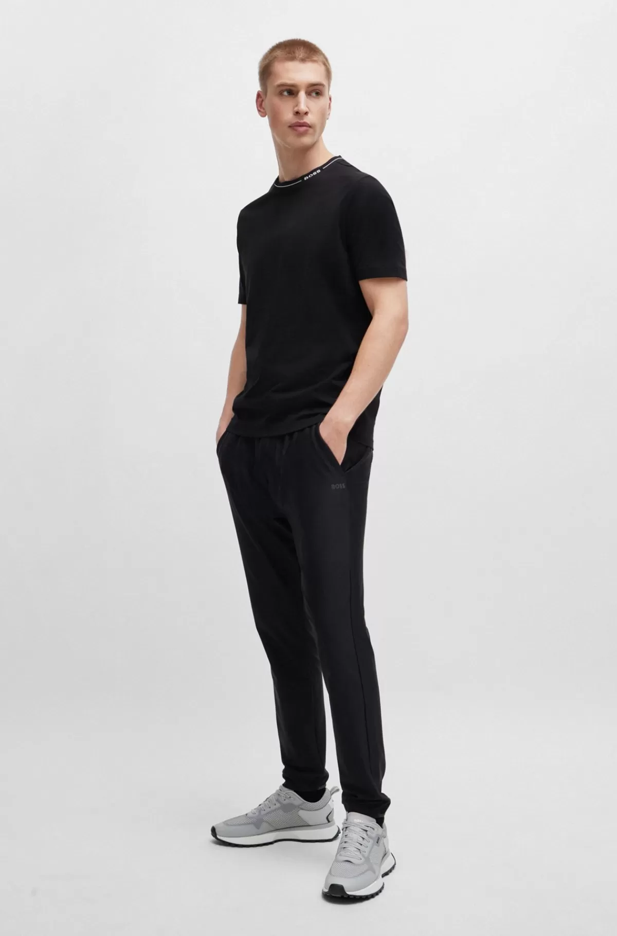 HUGO BOSS T-shirt I Bomuldsjersey Med Regular Fit Og Halsudskæring Med Logo Sort Best Sale