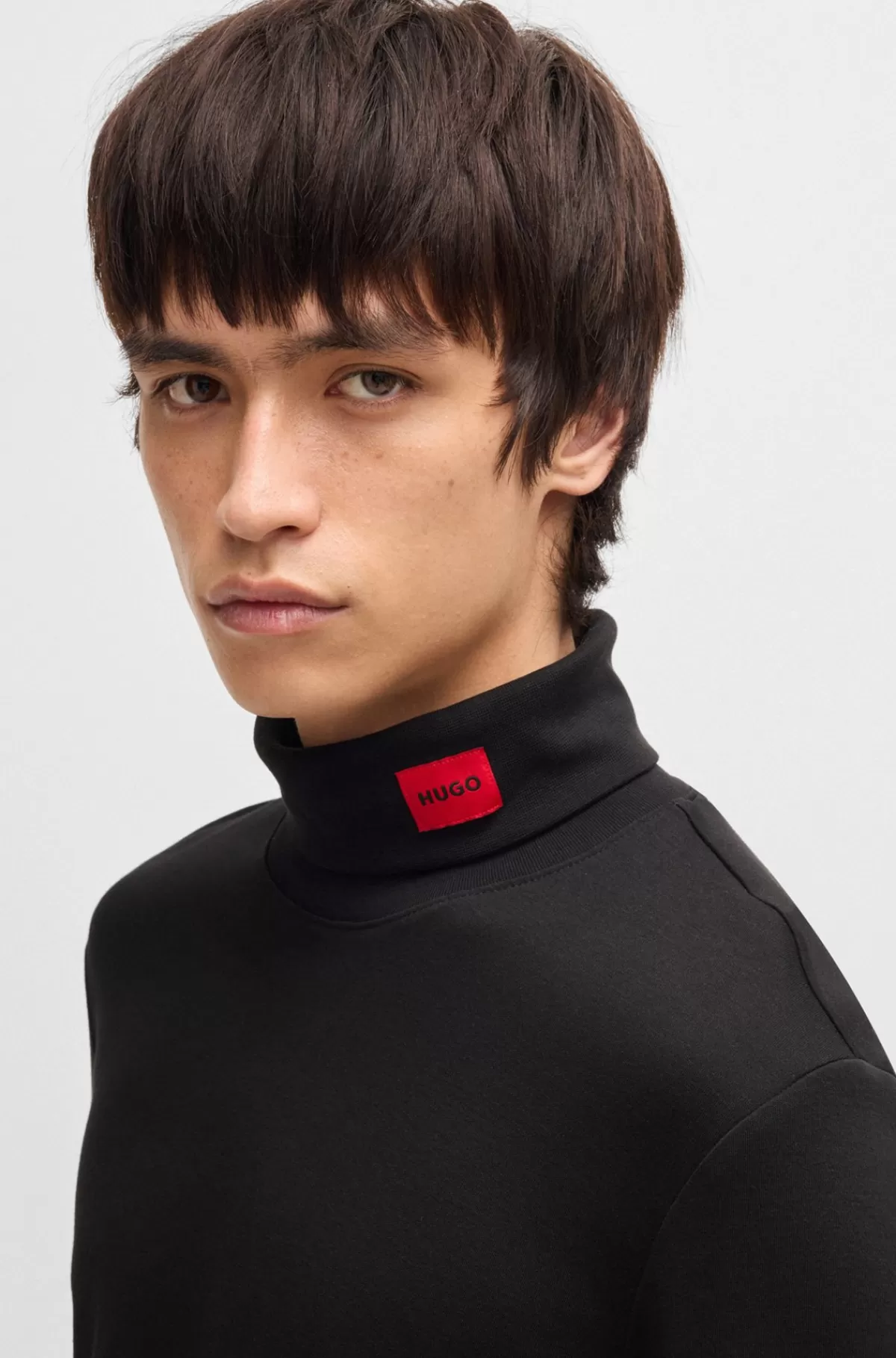 HUGO BOSS T-shirt I Slank Pasform Med Lange ærmer Og Rødt Logomærke Sort Flash Sale