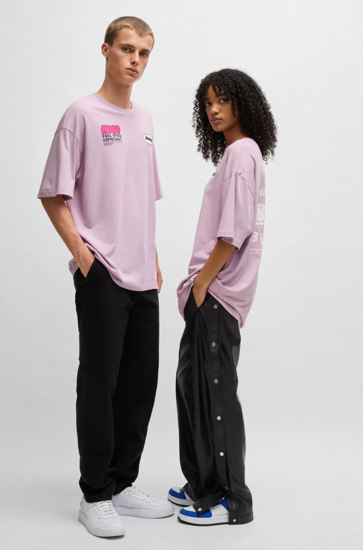 HUGO BOSS T-shirt Med Oversize Fit I Bomuldsjersey Med Sæsonens Grafik Lyslilla Outlet