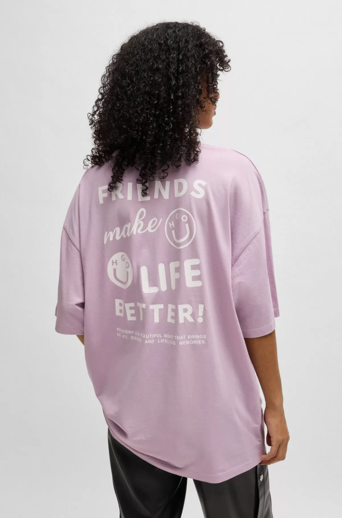 HUGO BOSS T-shirt Med Oversize Fit I Bomuldsjersey Med Sæsonens Grafik Lyslilla Outlet