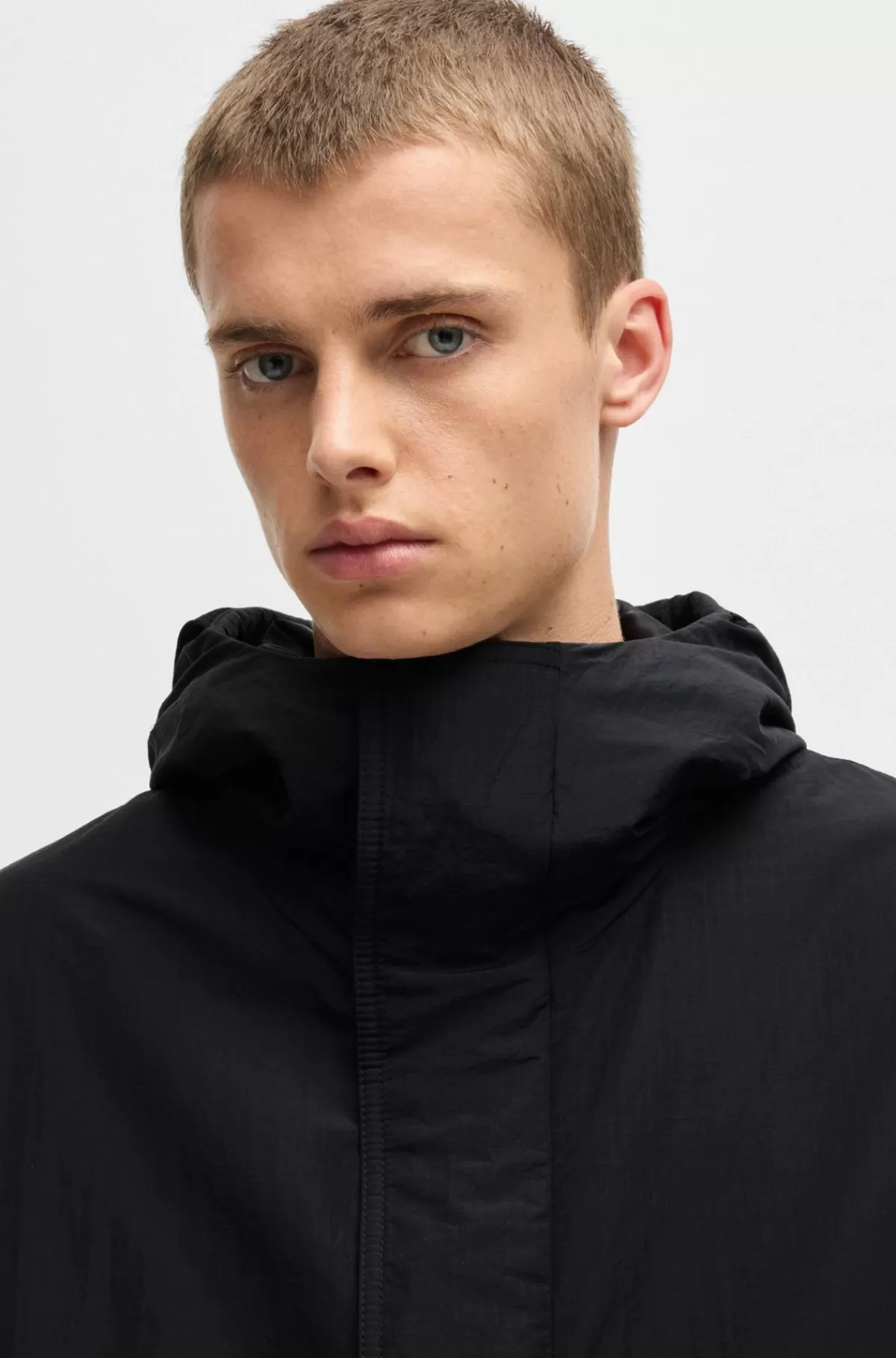 HUGO BOSS Vandskyende Frakke Med Relaxed Fit Og Logomærkat I Gummi Sort Best Sale