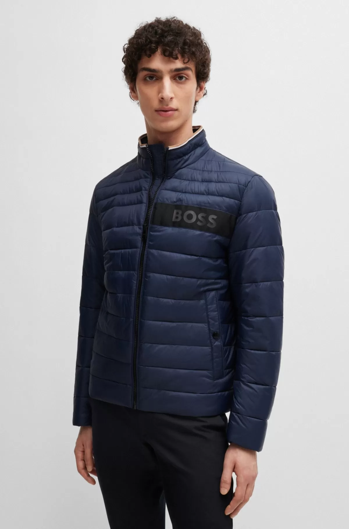 HUGO BOSS Vandskyende Jakke Med 3D-logobånd. Mørkeblå Hot
