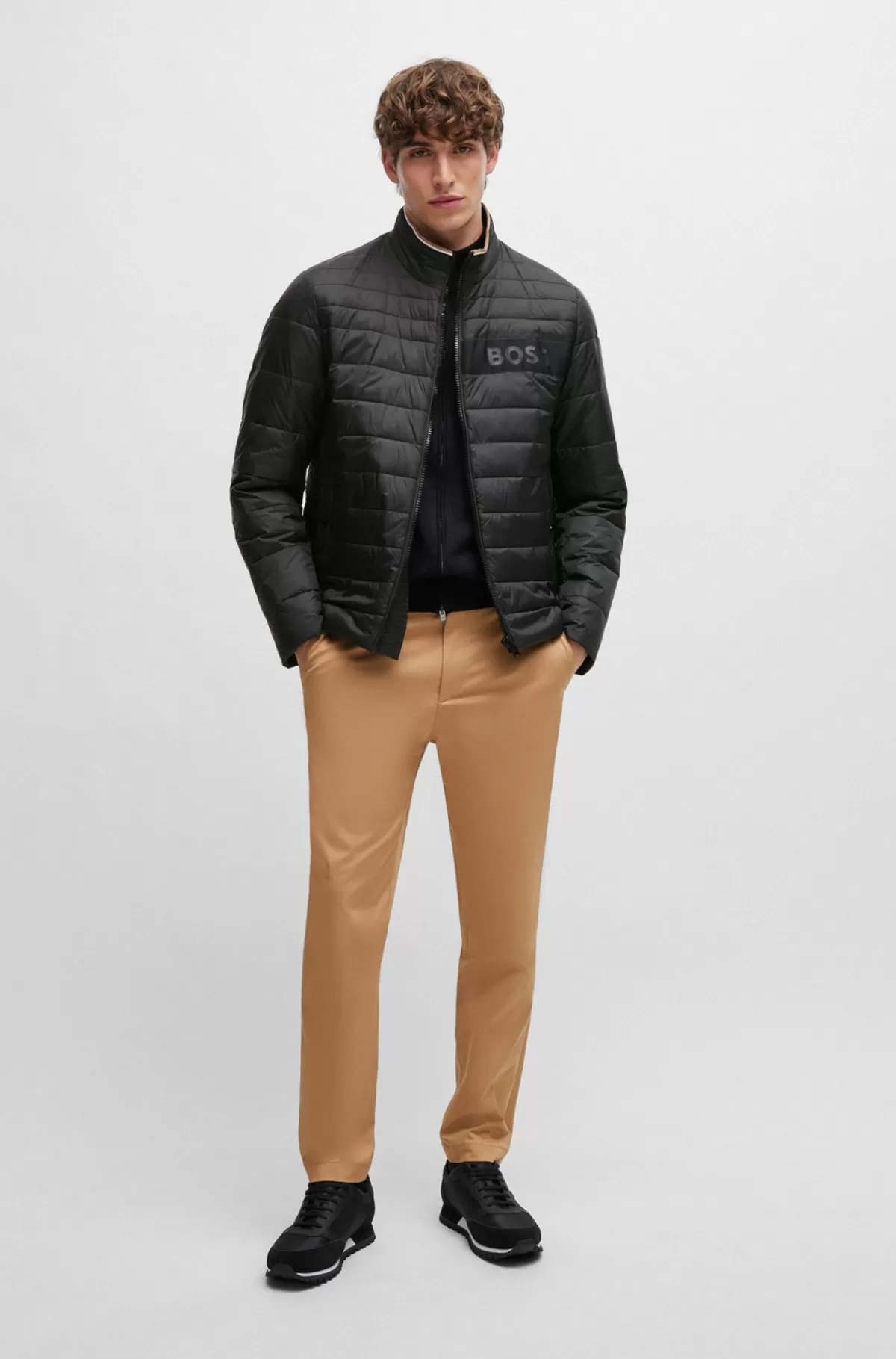 HUGO BOSS Vandskyende Jakke Med 3D-logobånd. Sort New