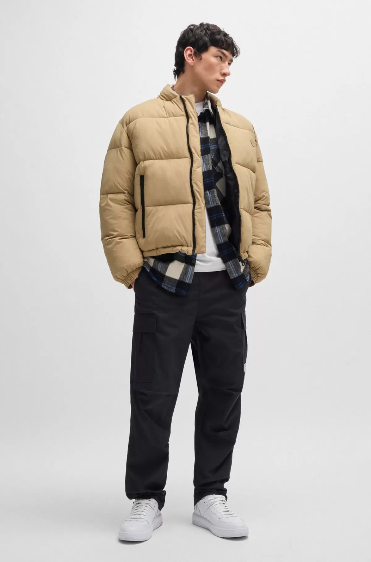 HUGO BOSS Vandskyende Jakke Med Slim Fit Og Logomærke Beige New