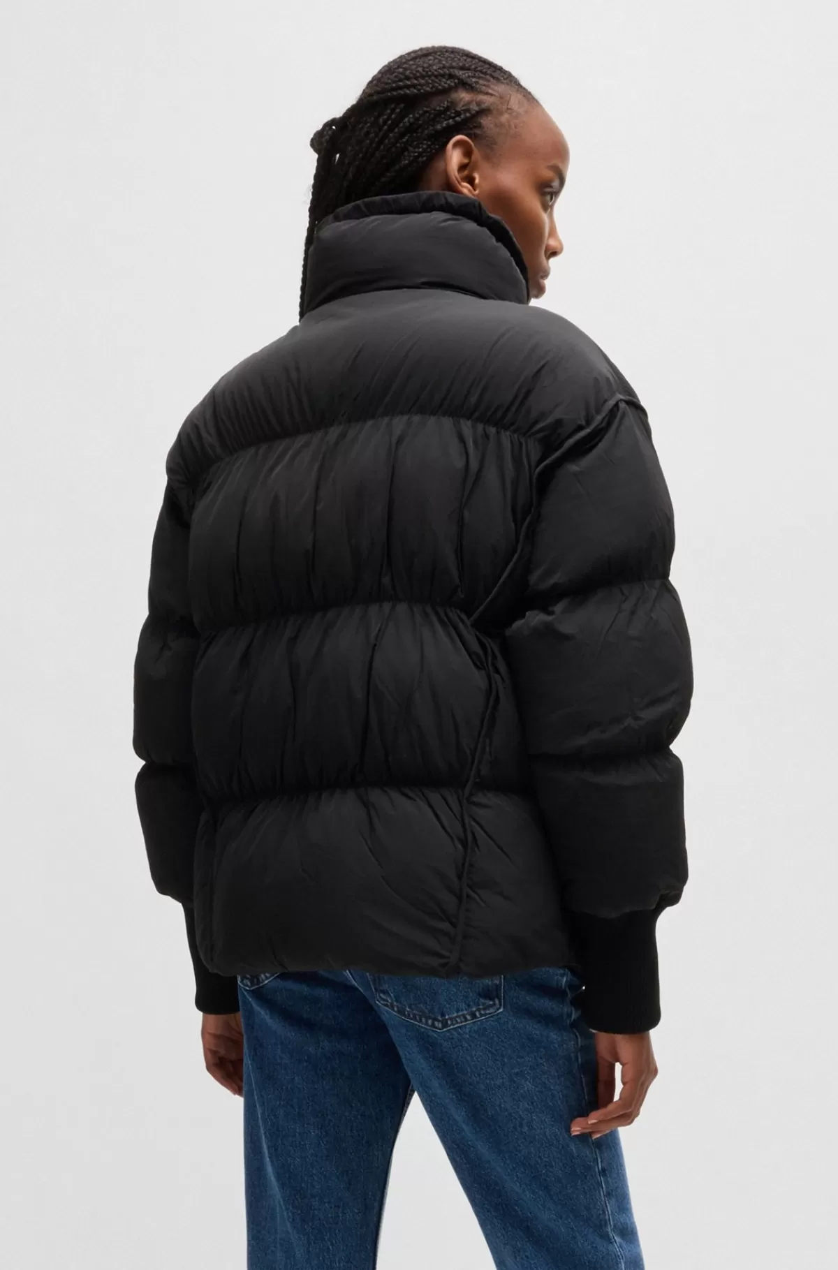 HUGO BOSS Vandskyende Jakke Med Stablet Logobadge Sort Cheap