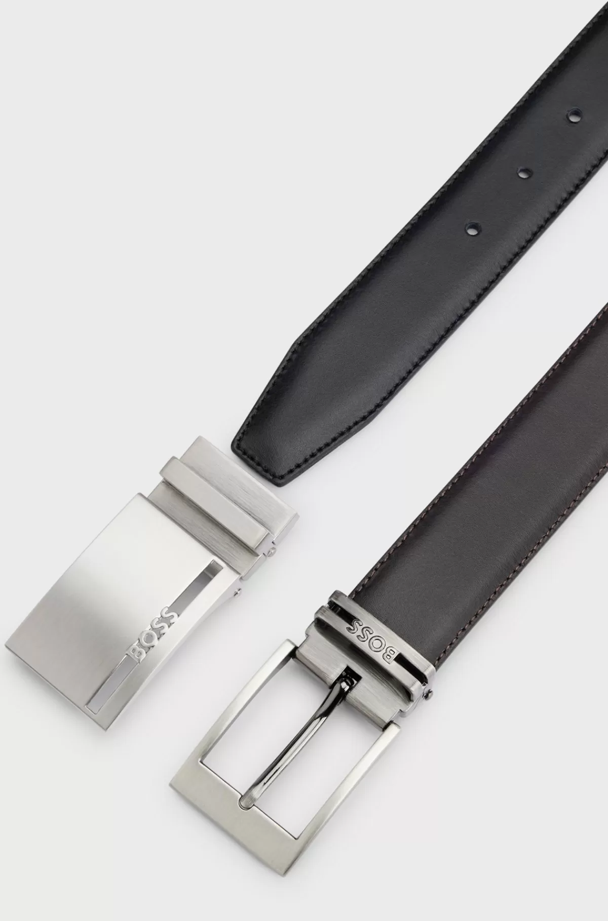 HUGO BOSS Vendbart Bælte I Italiensk Læder Med Brandet Stropholder Sort Flash Sale